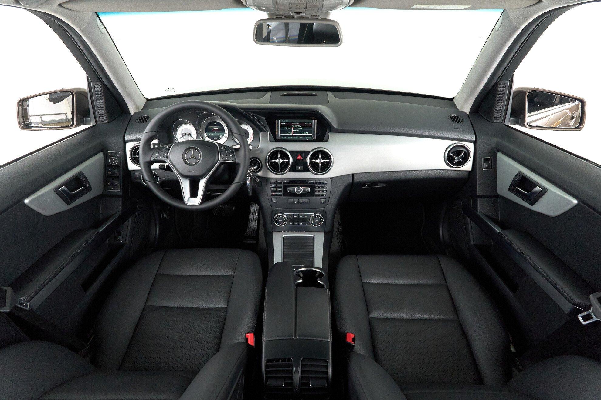 Mercedes-Benz GLK-Класс 2014, коричневый