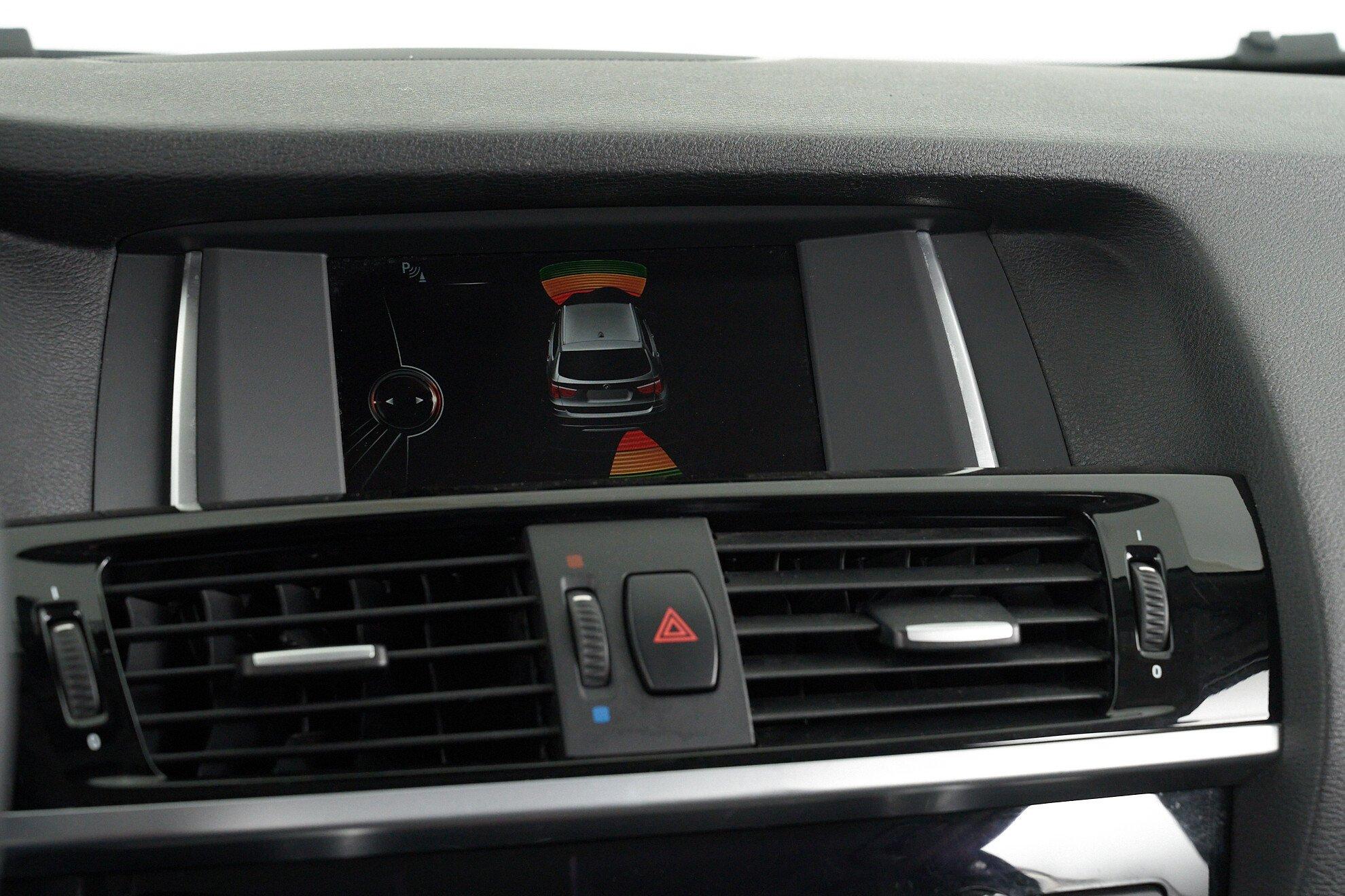 BMW X3 2014, белый