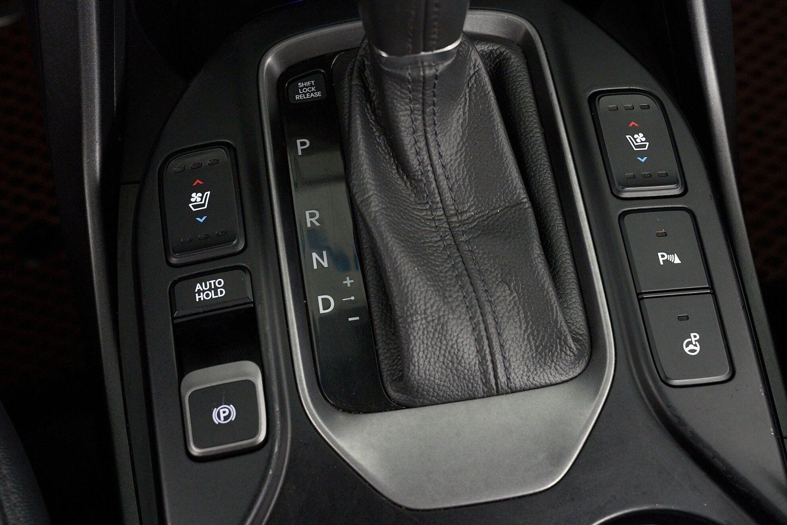 Hyundai Santa Fe 2014, черный