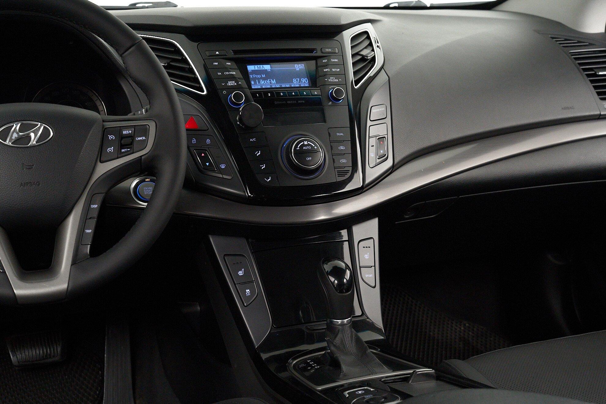 Hyundai i40 2013, серый