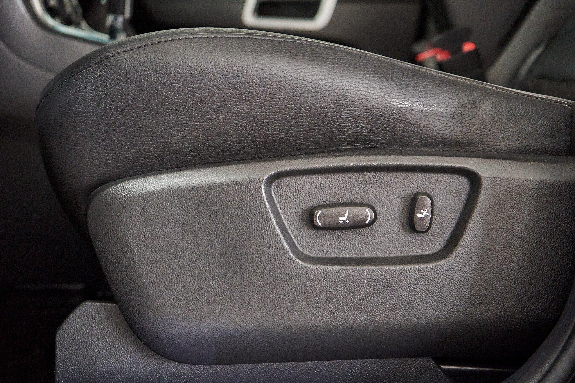 Opel Antara 2013, черный
