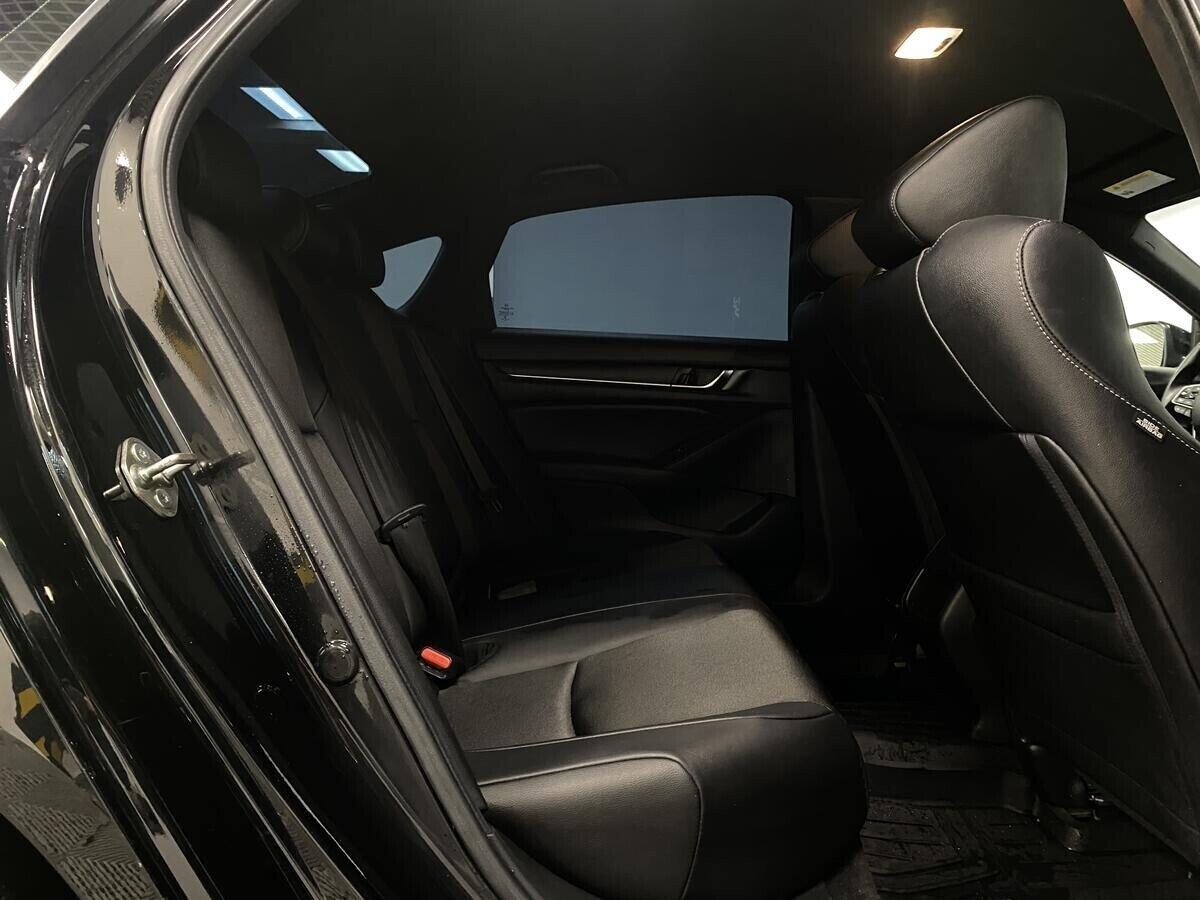 Honda Accord 2019, черный