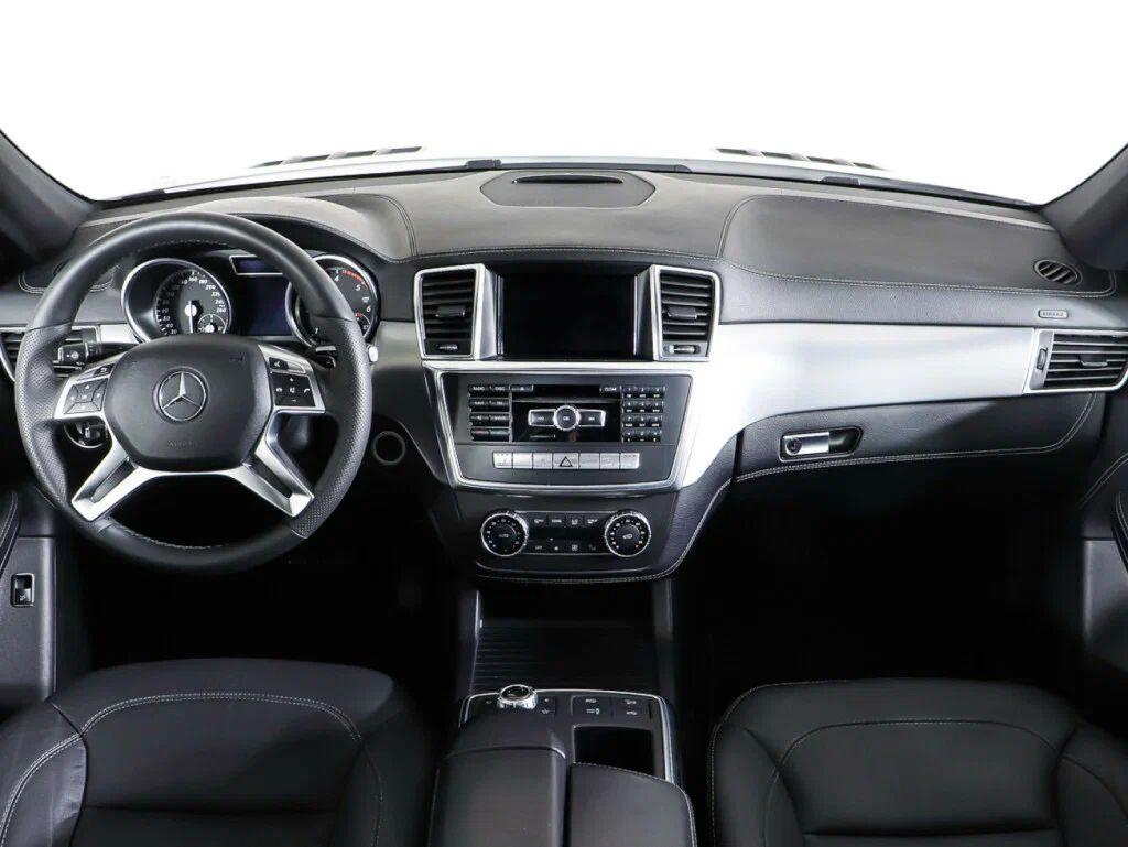 Mercedes-Benz GL-Класс 2014, белый