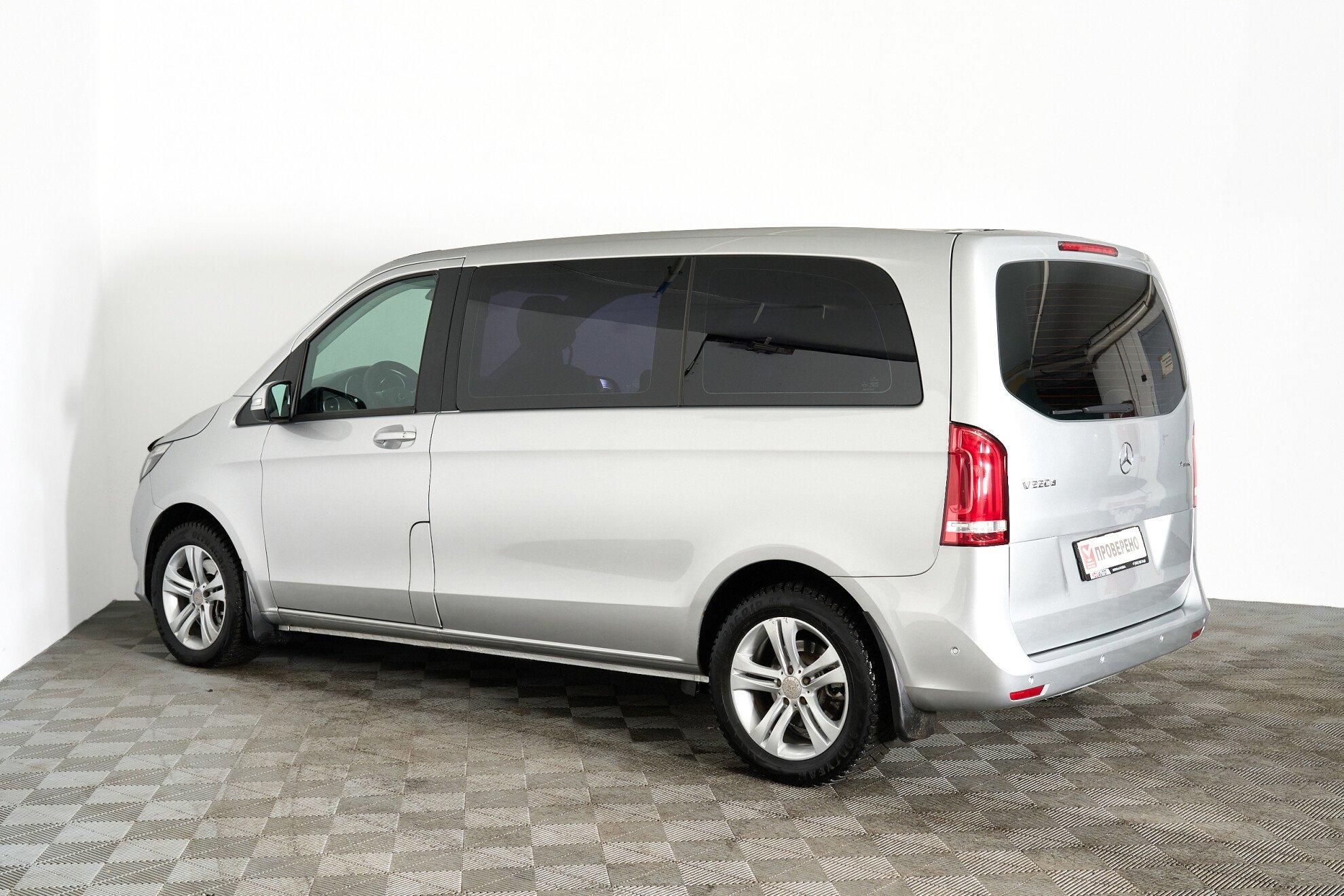 Mercedes-Benz V-Класс 2017, серебряный
