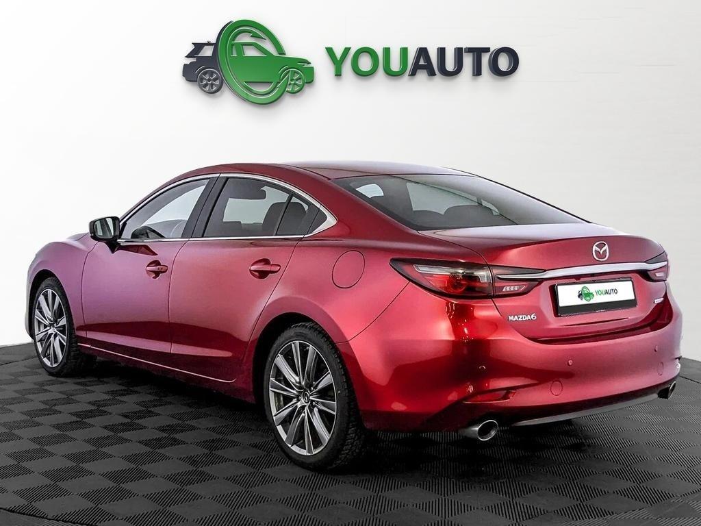 Mazda 6 2020, красный
