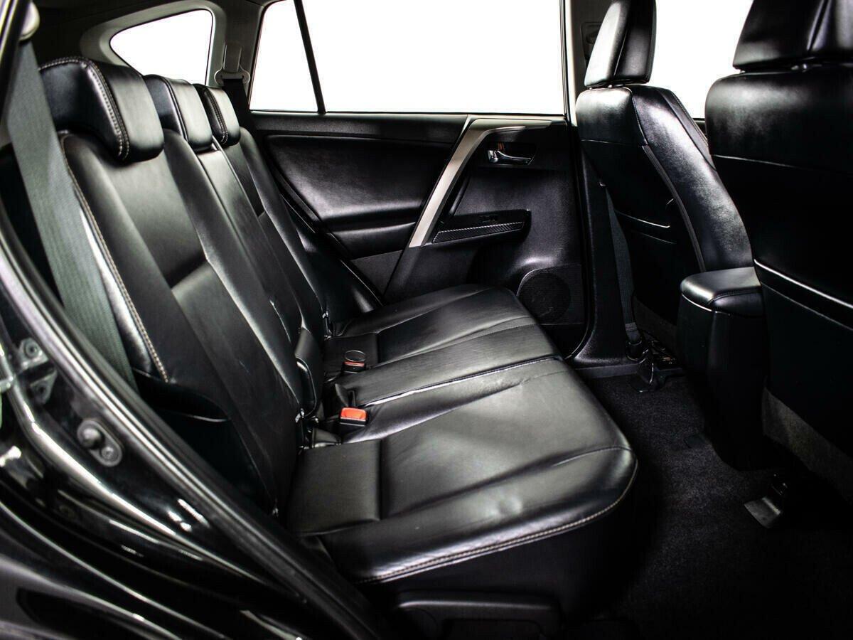 Toyota RAV4 2019, черный