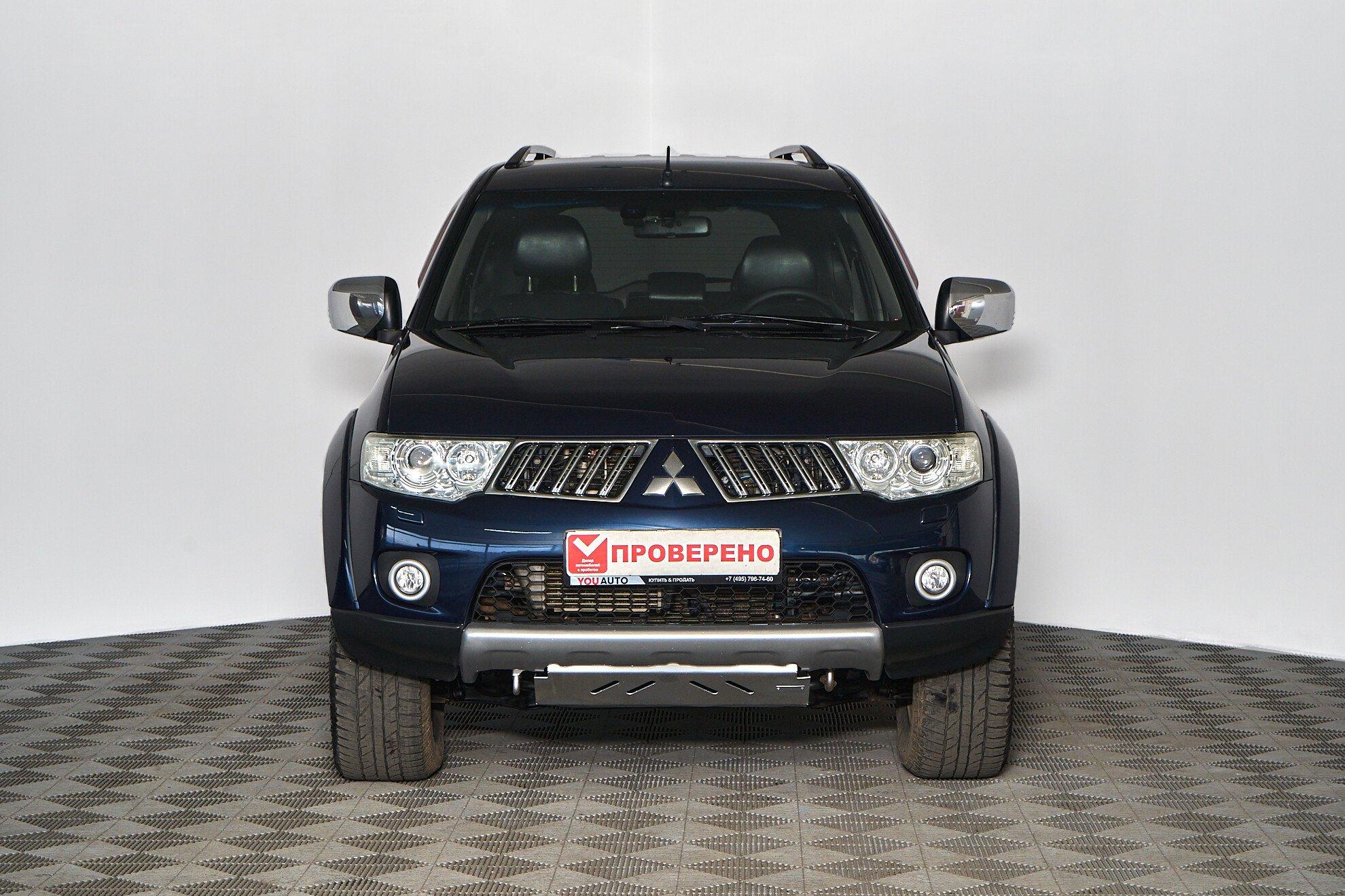 Mitsubishi Pajero Sport 2012, синий