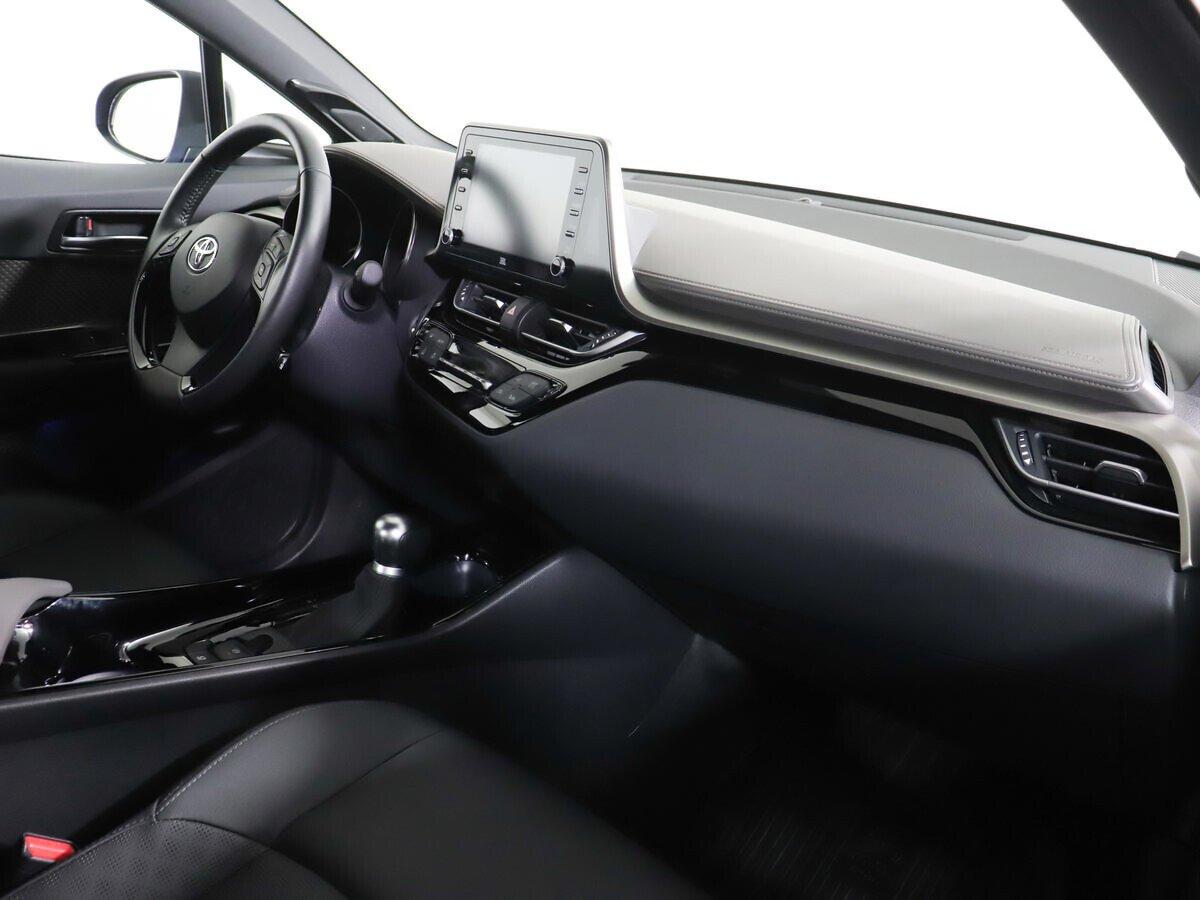 Toyota C-HR 2019, синий