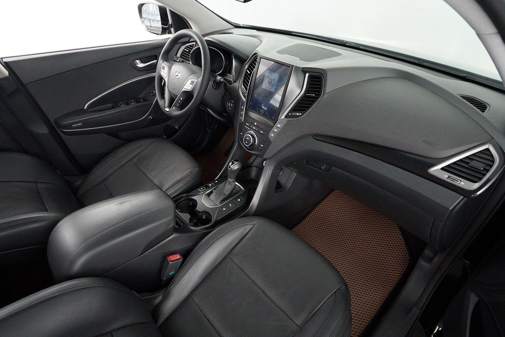 Hyundai Santa Fe 2014, черный