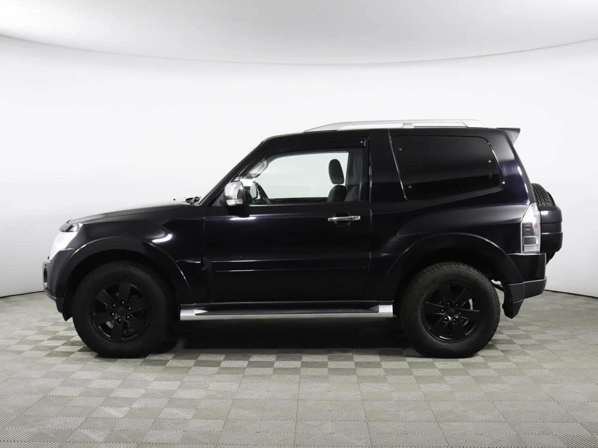 Mitsubishi Pajero 2007, черный
