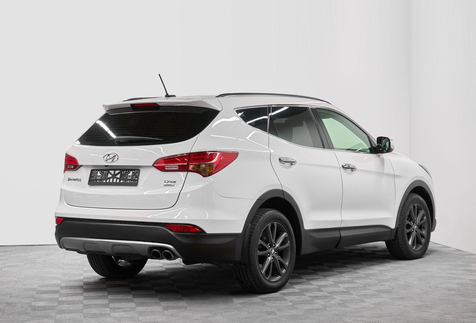 Hyundai Santa Fe 2013, белый