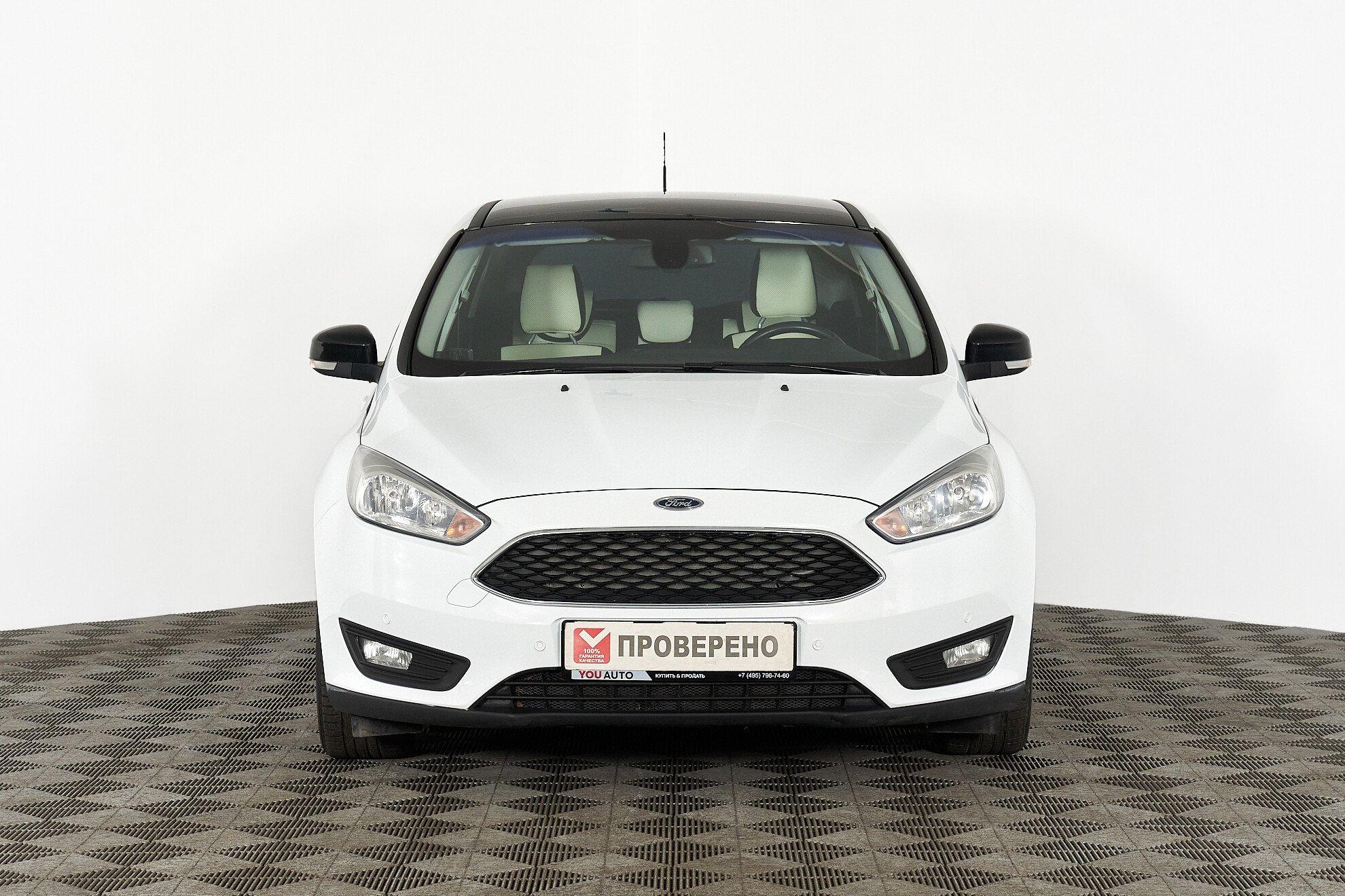 Ford Focus 2018, белый