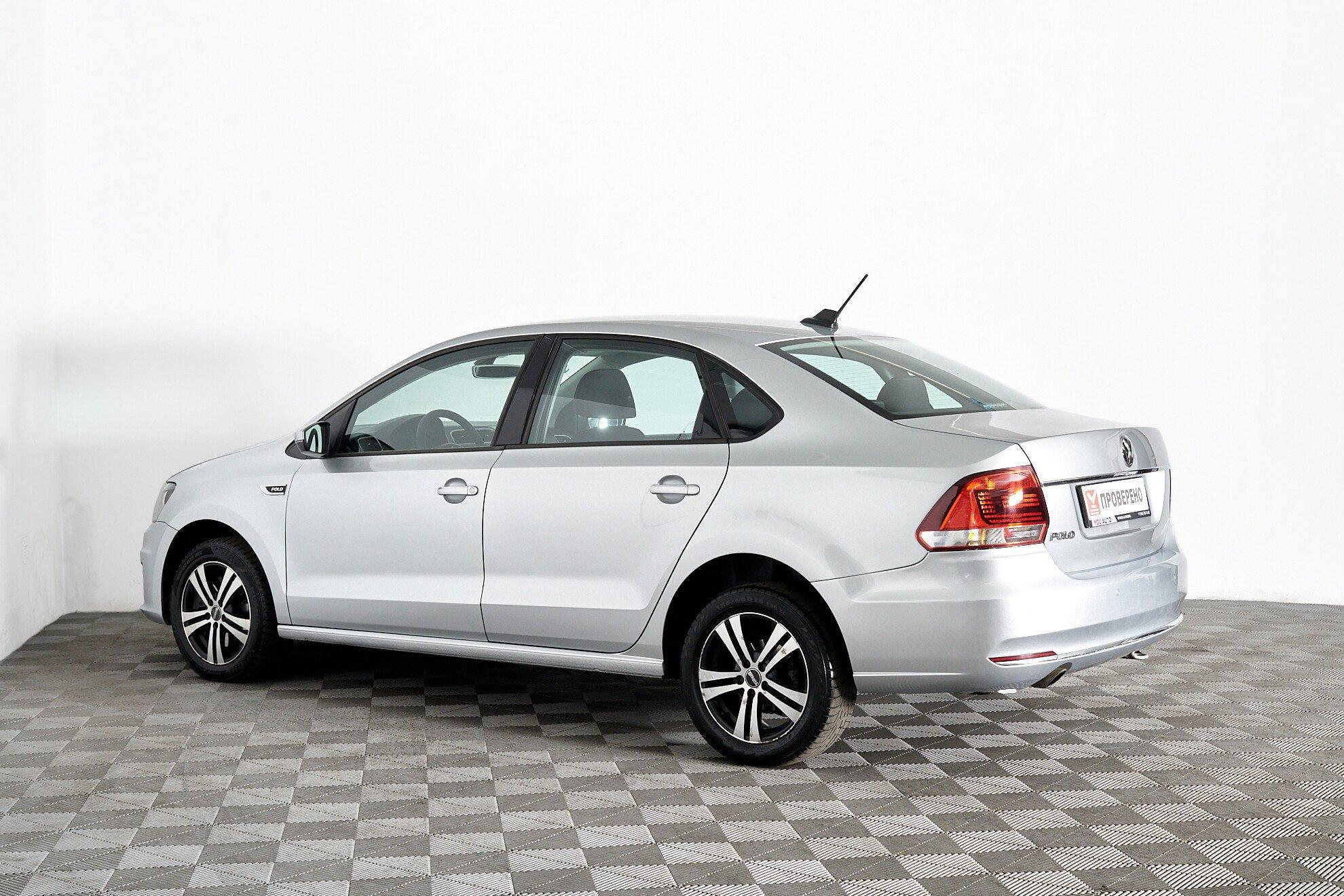 Volkswagen Polo 2018, серебряный