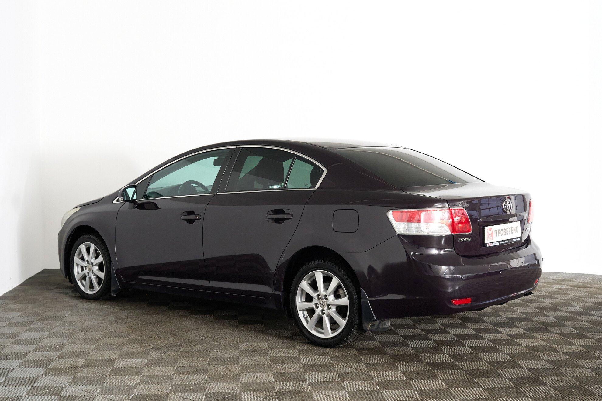 Toyota Avensis 2009, черный