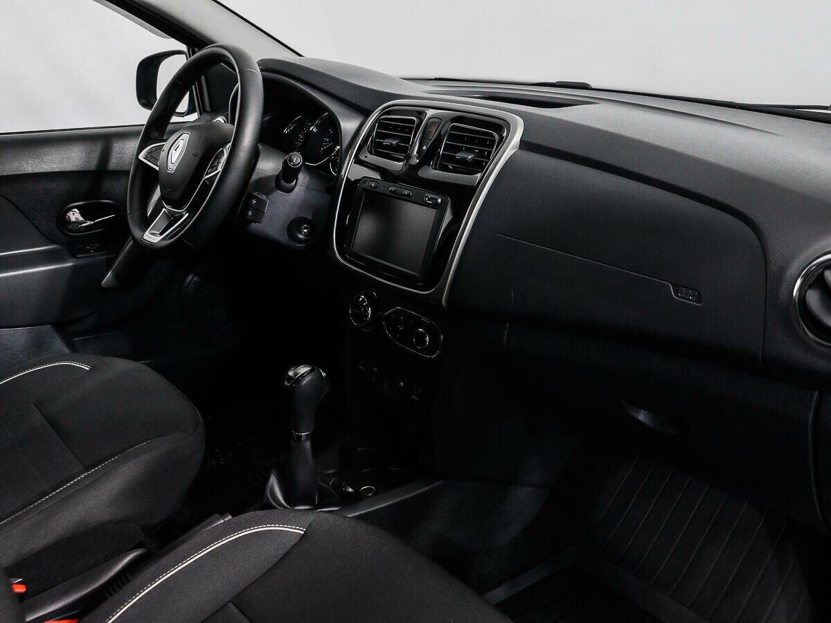 Renault Sandero 2018, синий