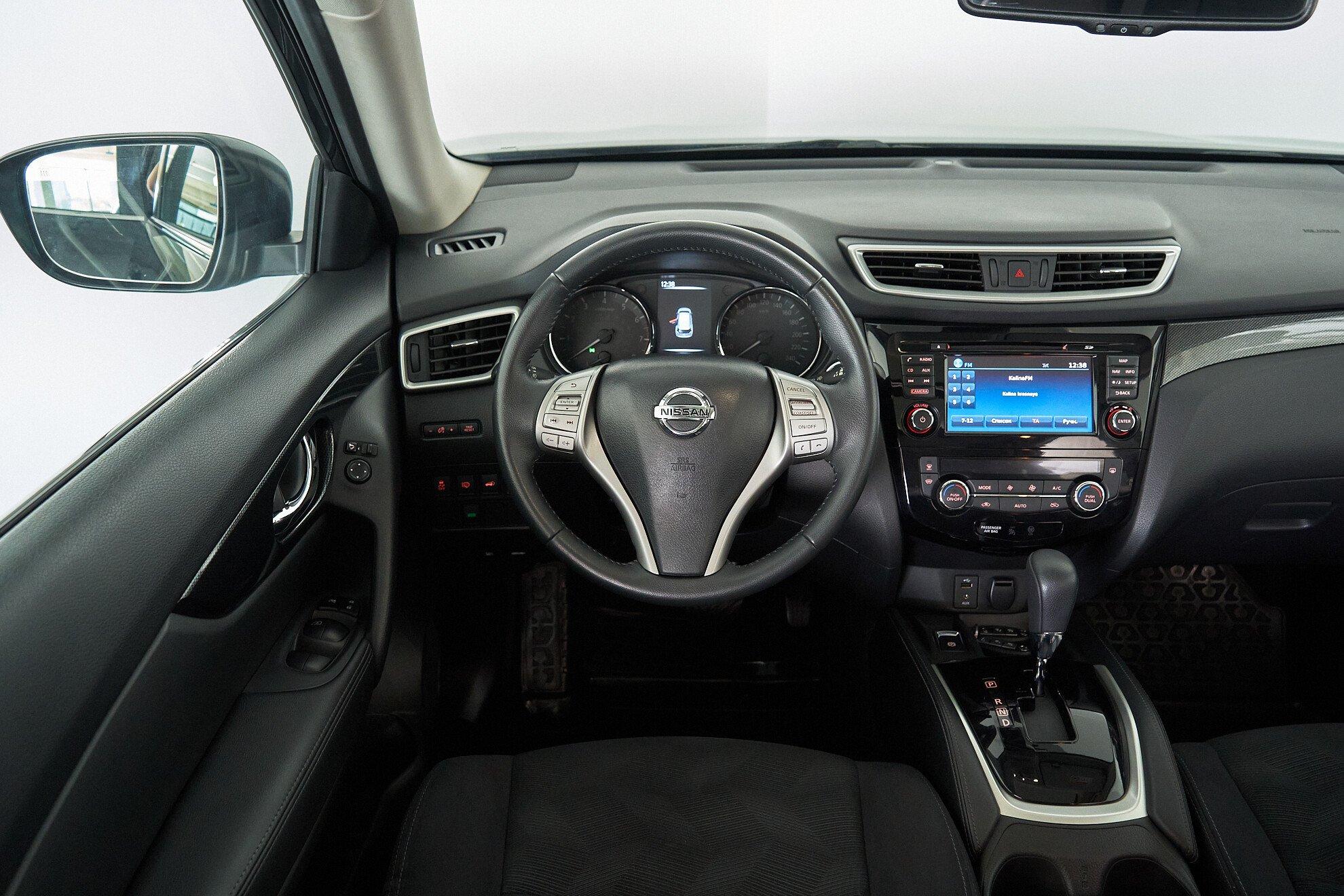Nissan X-Trail 2017, черный