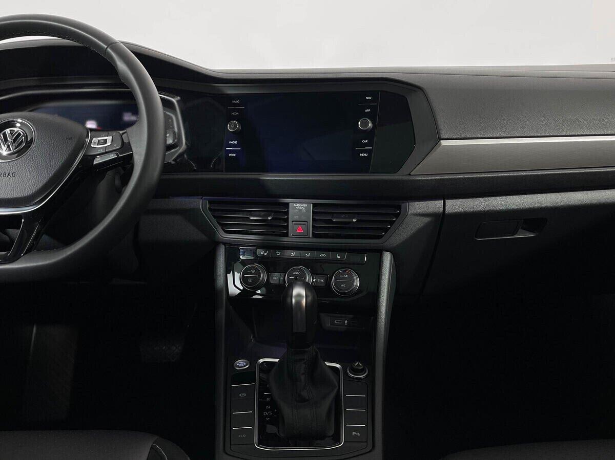 Volkswagen Jetta 2019, голубой