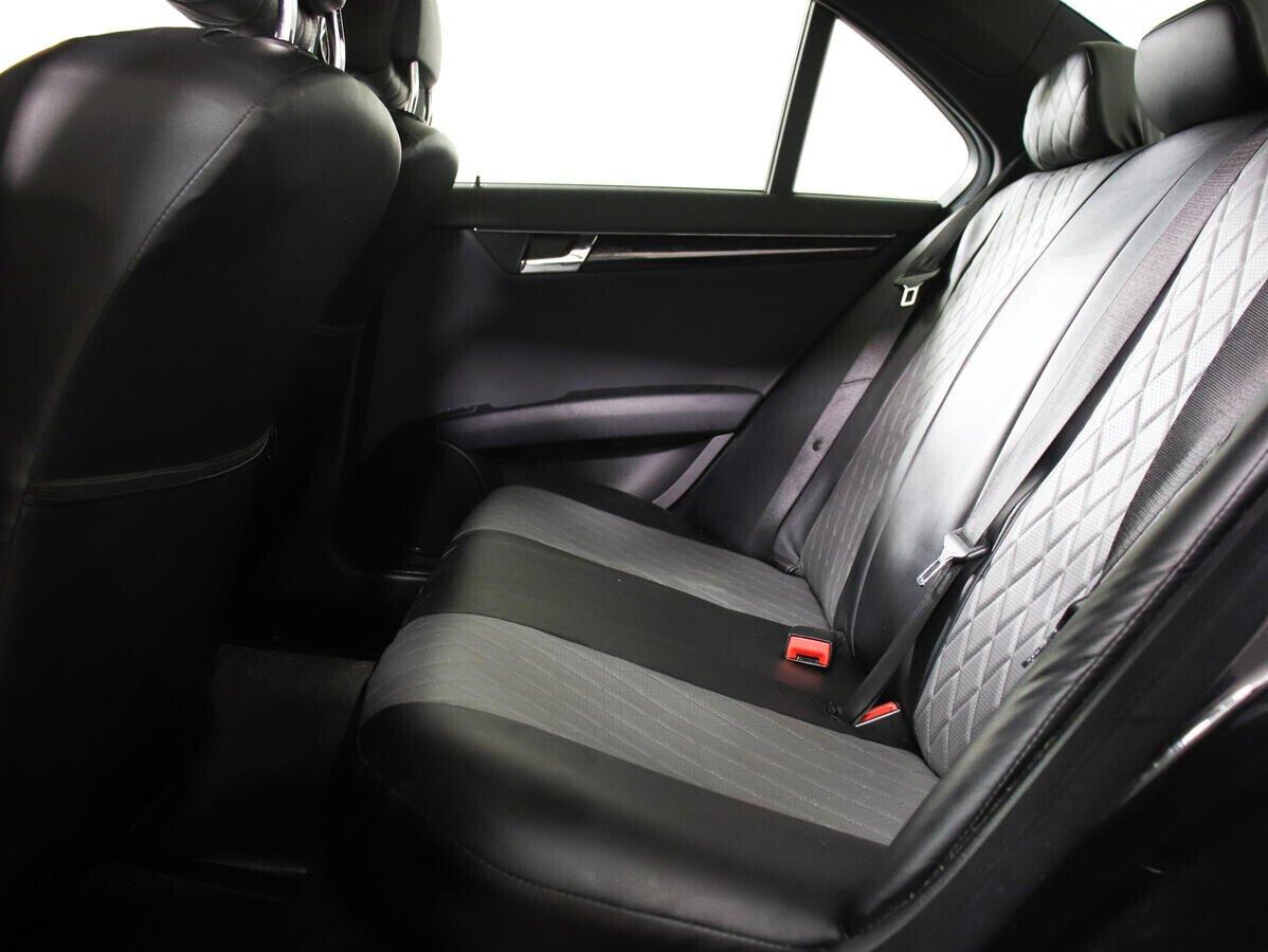 Mercedes-Benz C-Класс 2011, черный