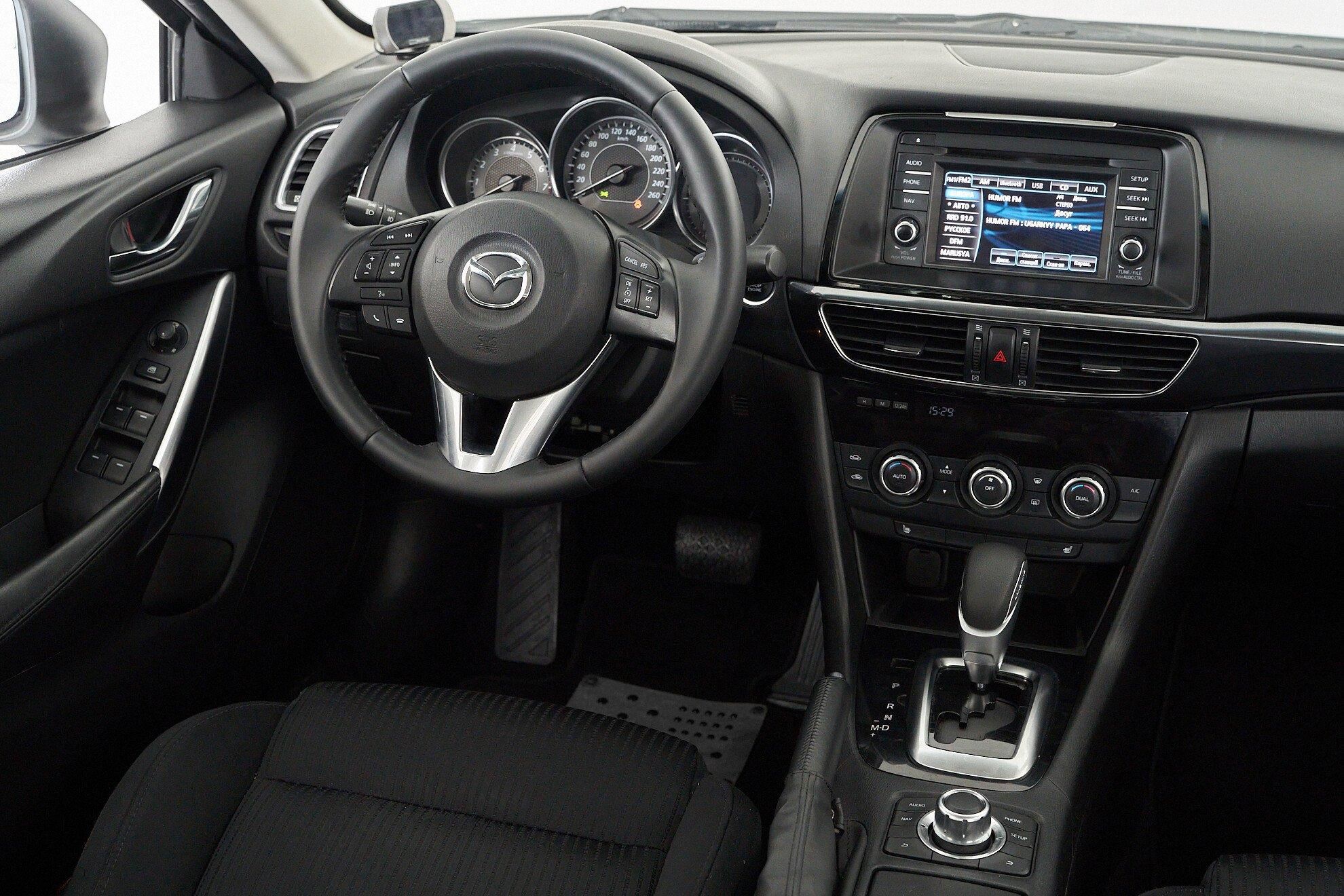 Mazda 6 2013, белый