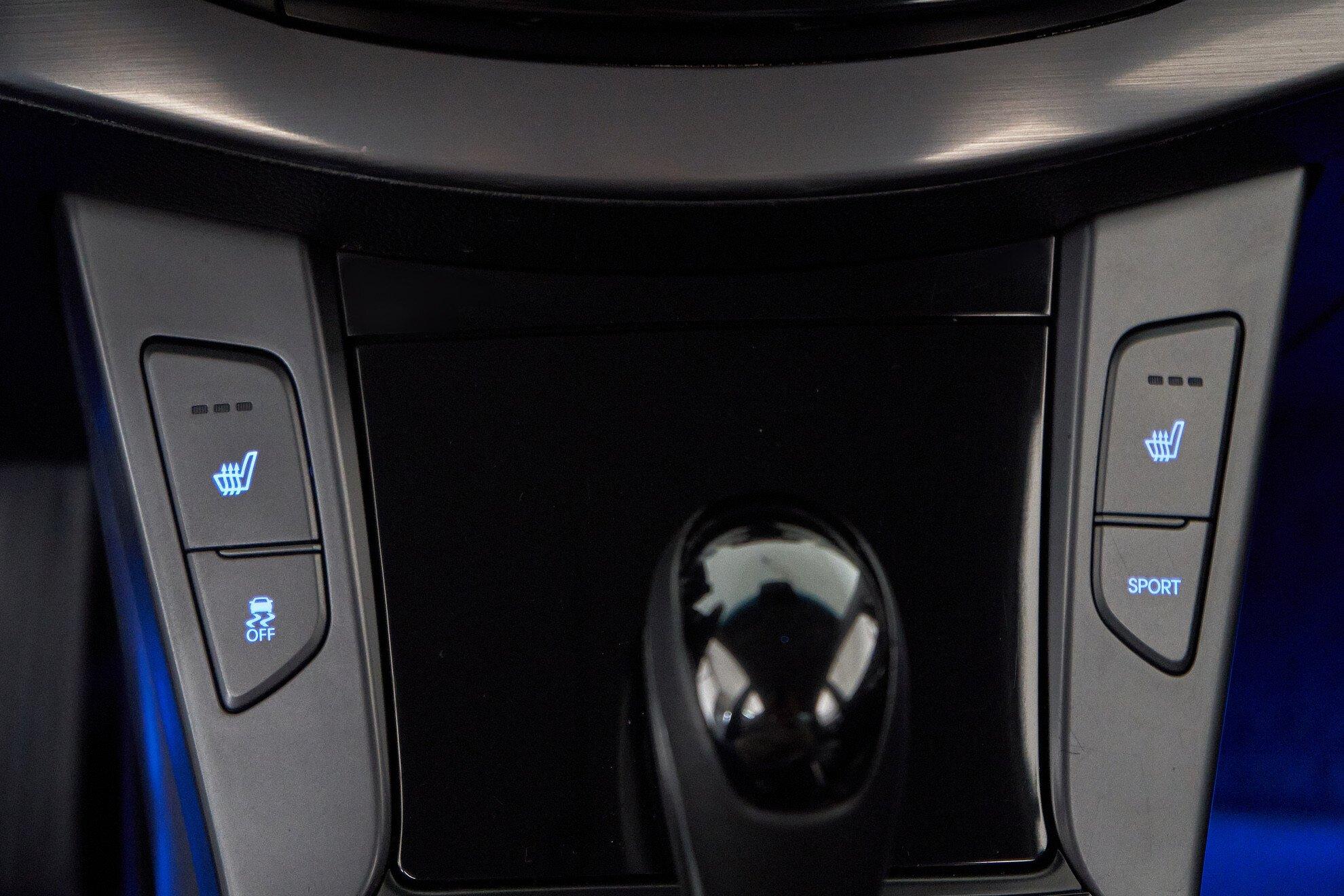 Hyundai i40 2013, белый