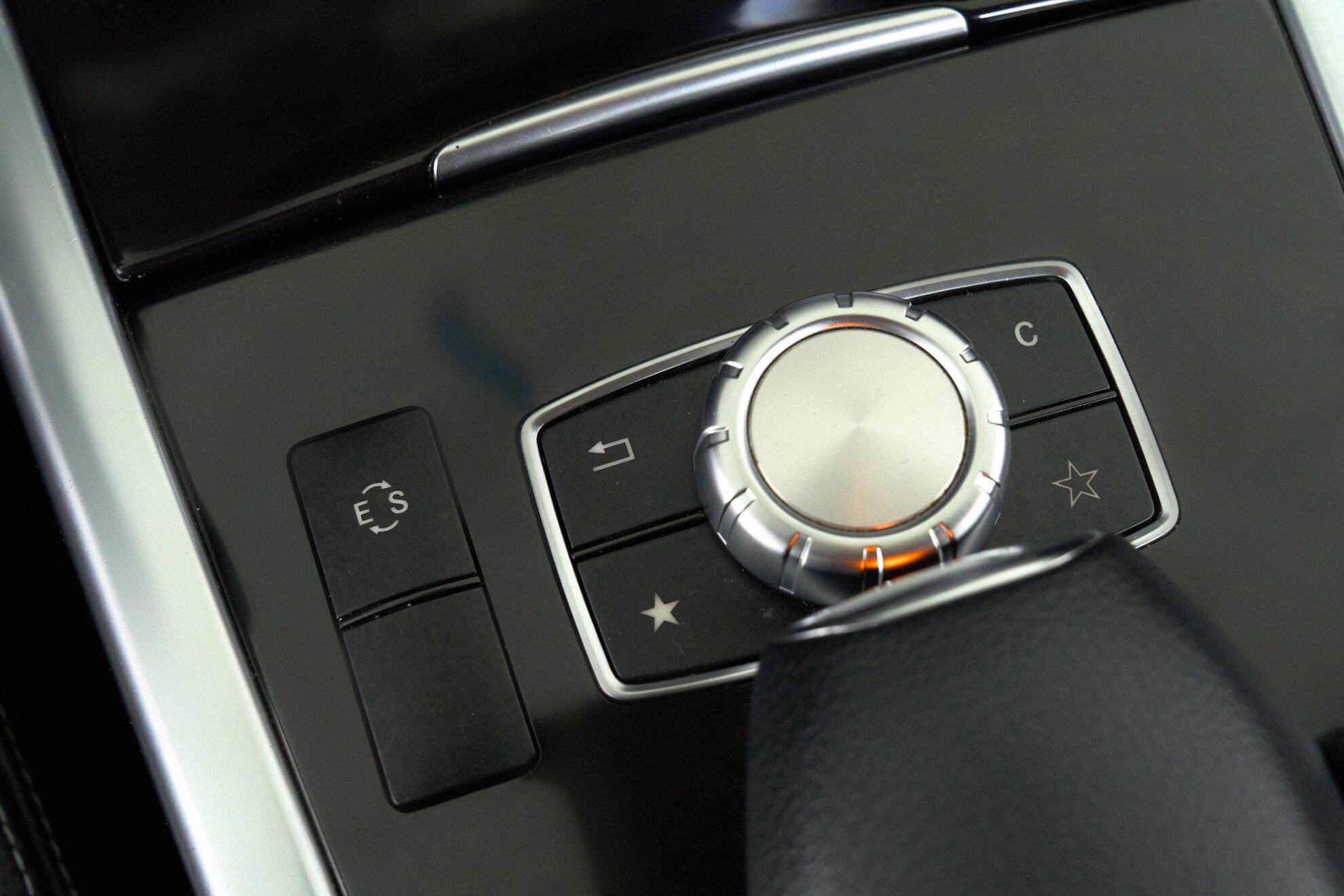 Mercedes-Benz E-Класс 2014, коричневый