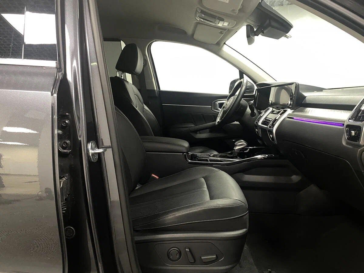 Kia Sorento 2021, серый