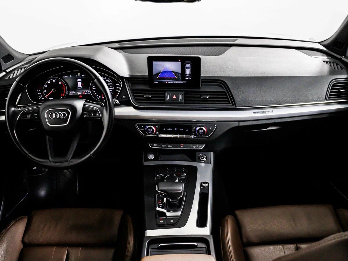 Audi Q5 2018, серебряный