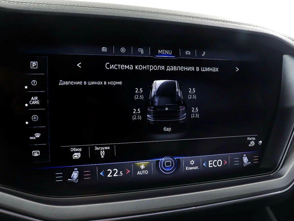 Volkswagen Touareg 2020, белый
