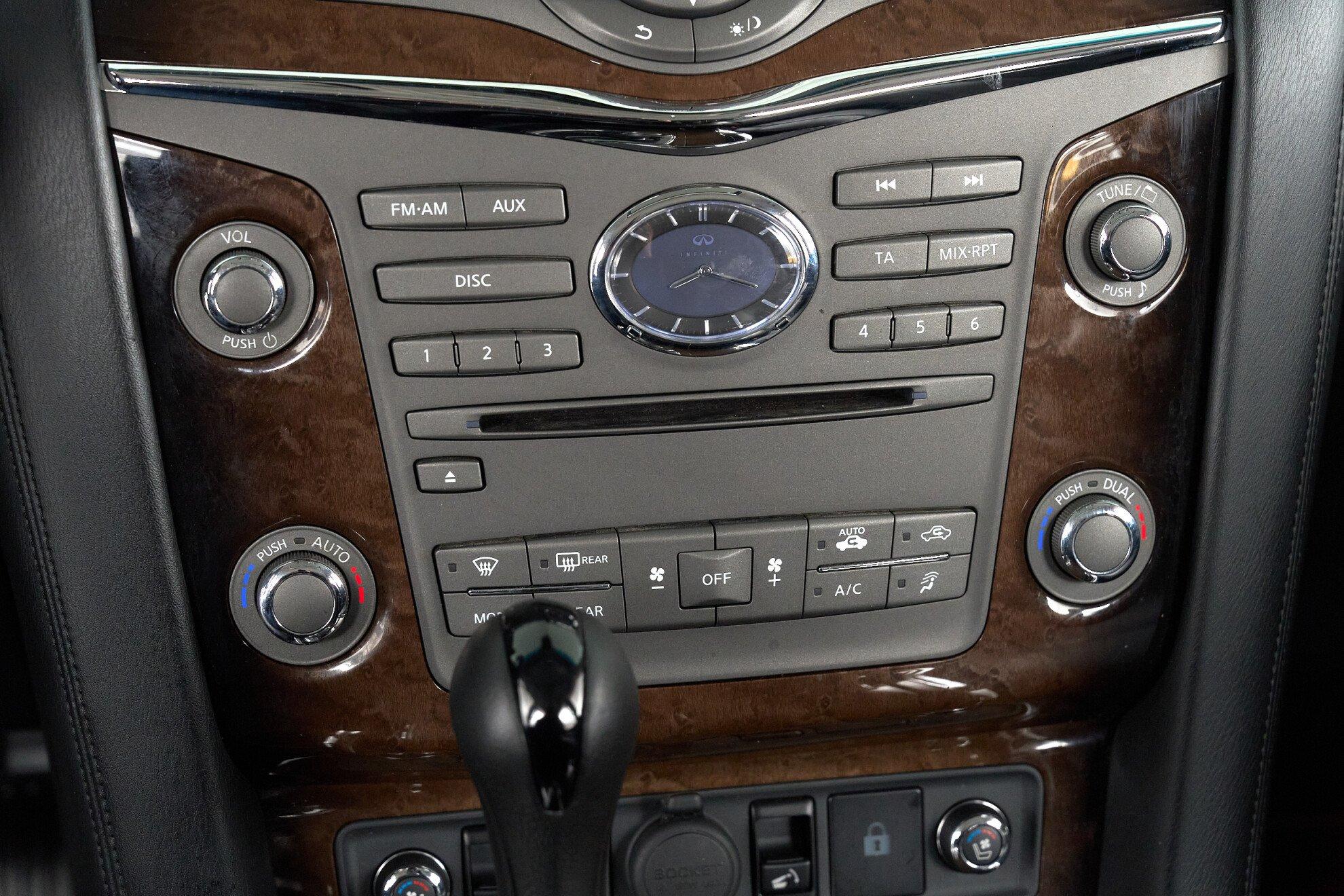 Infiniti QX80 2013, пурпурный