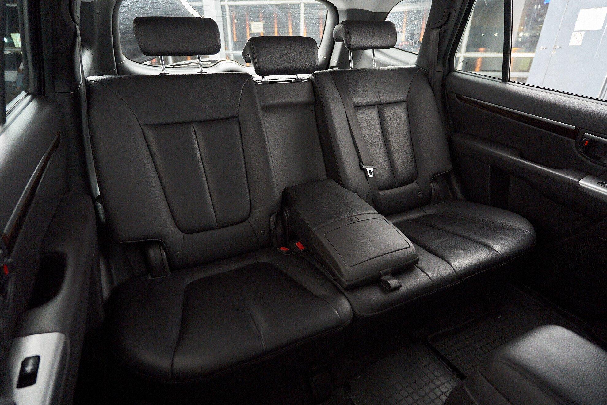 Hyundai Santa Fe 2010, черный