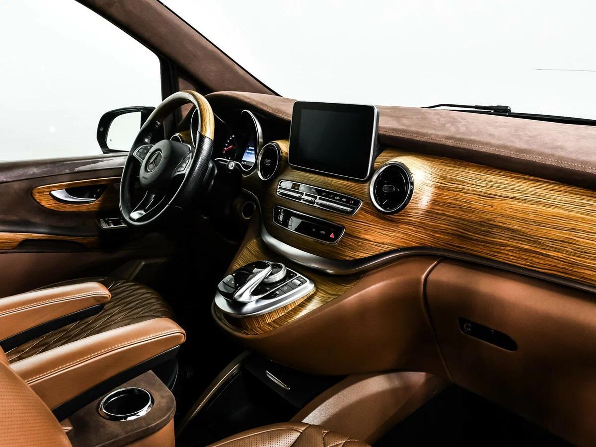 Mercedes-Benz V-Класс 2019, черный