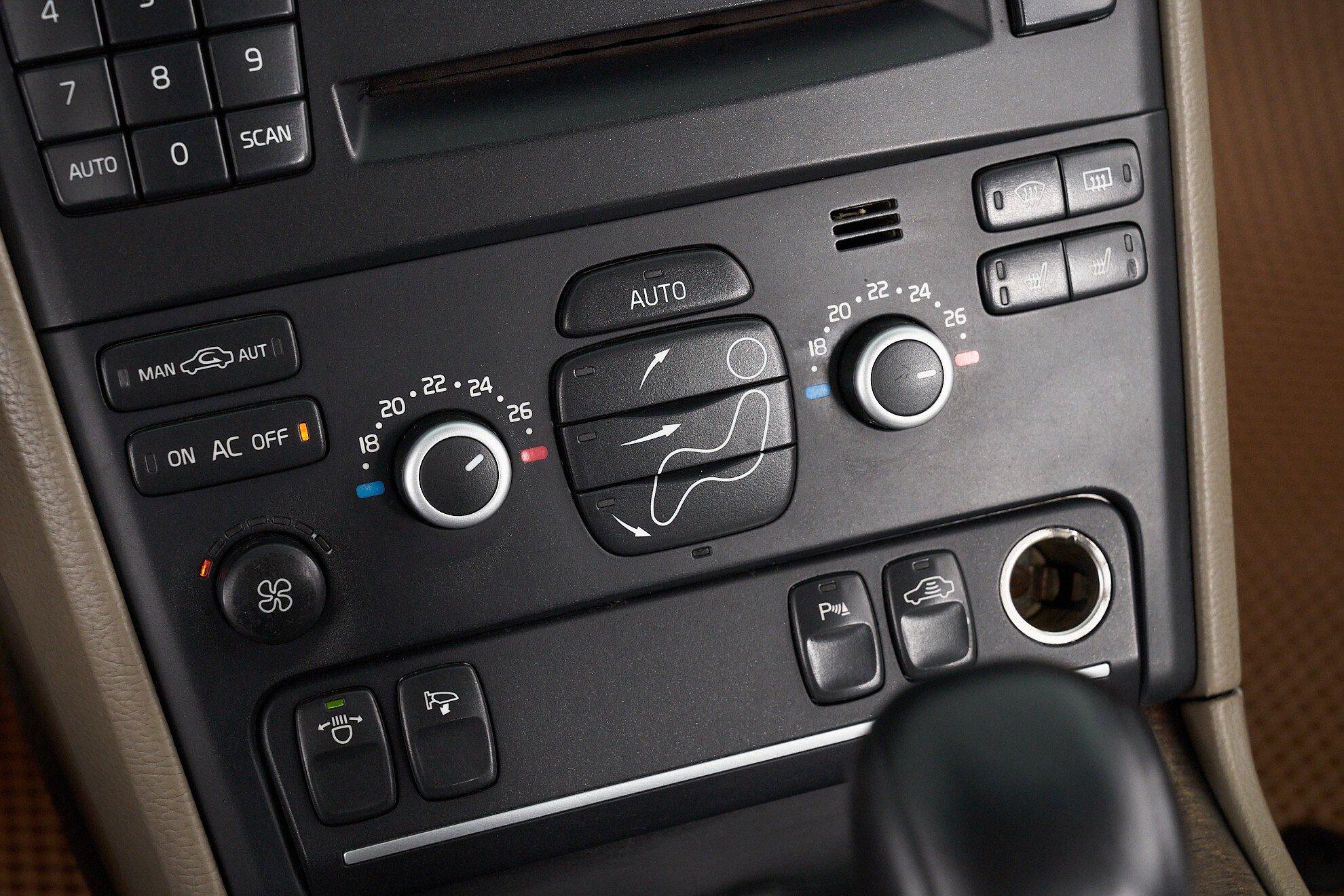 Volvo XC90 2012, синий