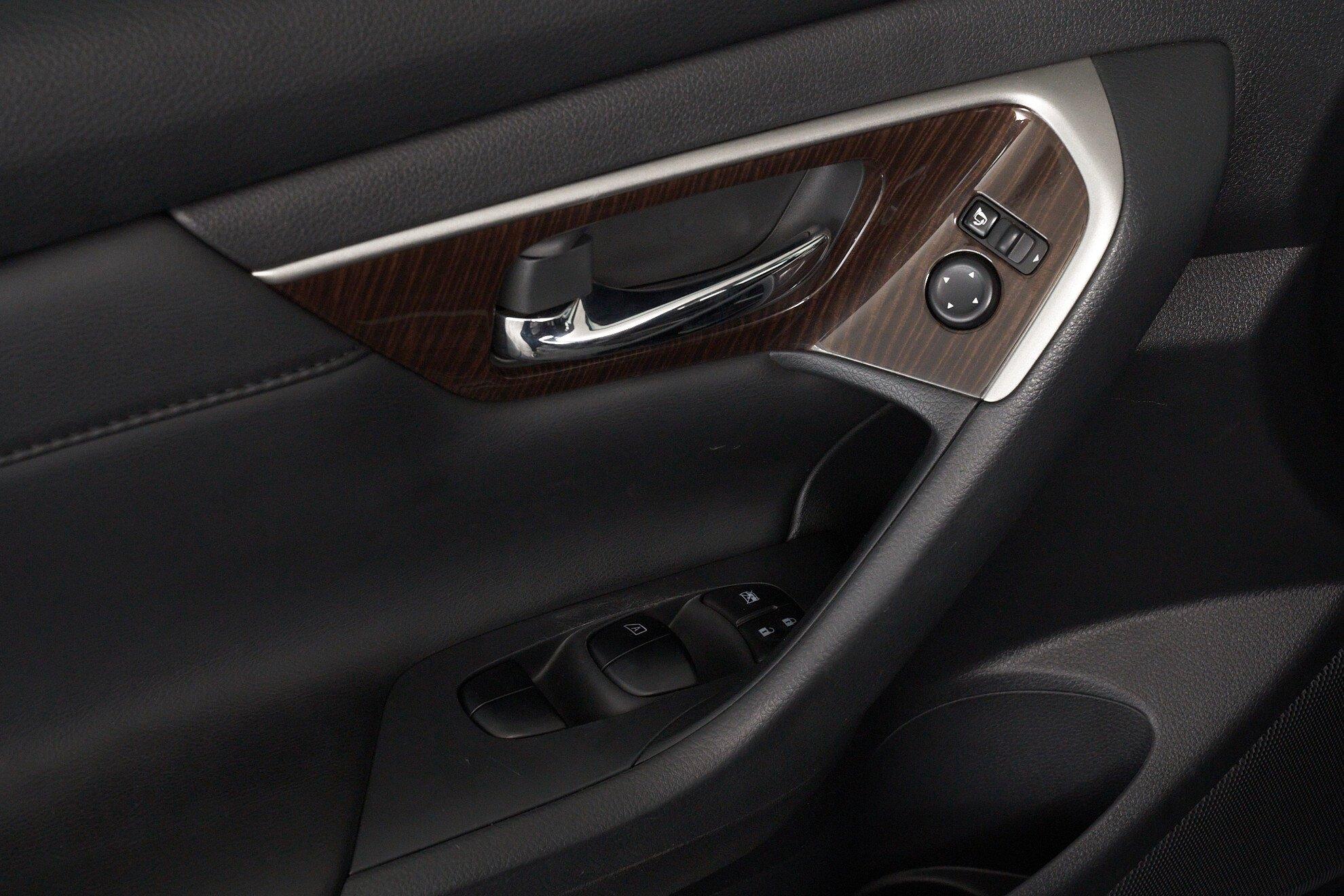 Nissan Teana 2014, черный