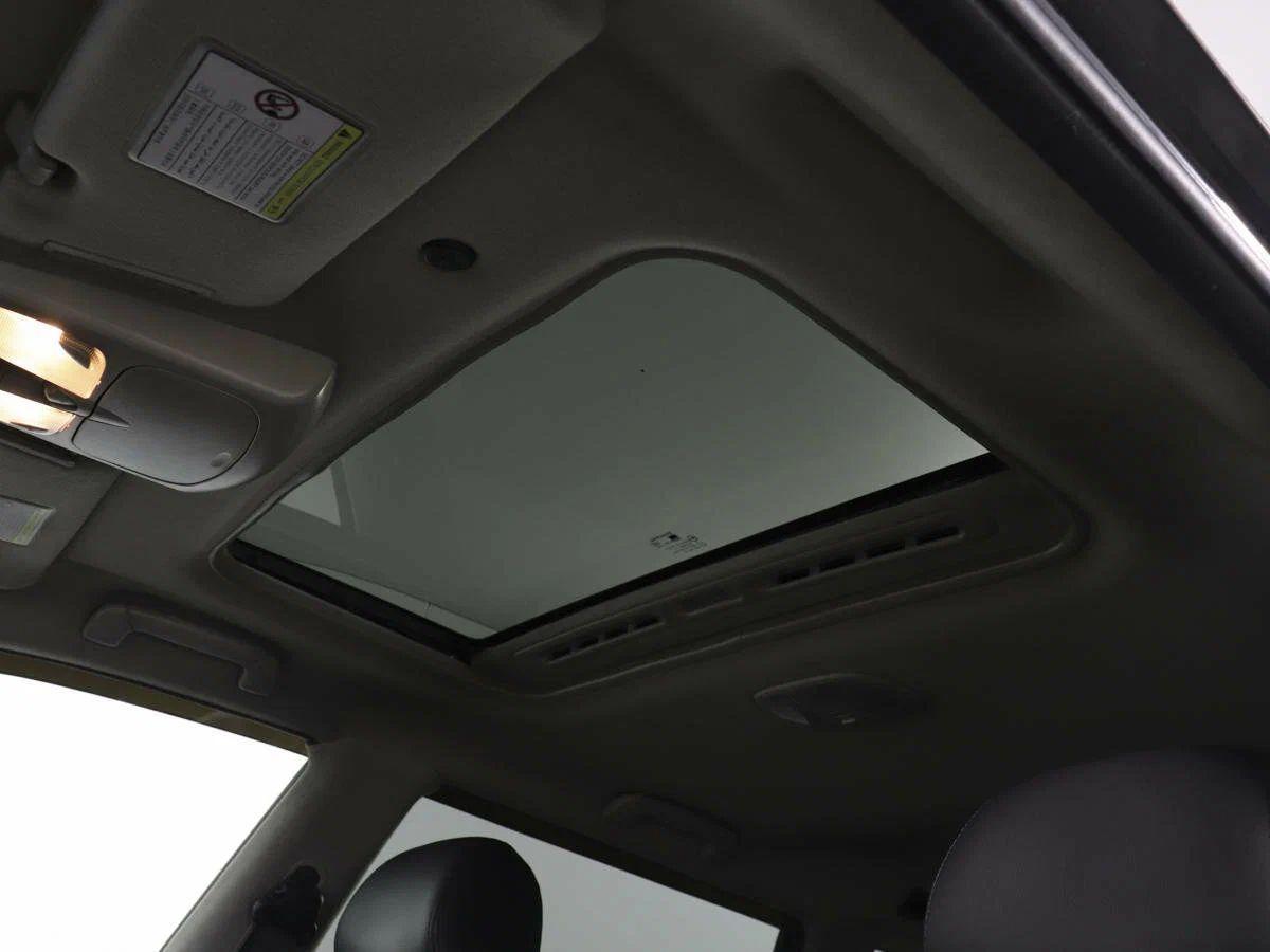 SsangYong Rexton 2016, черный