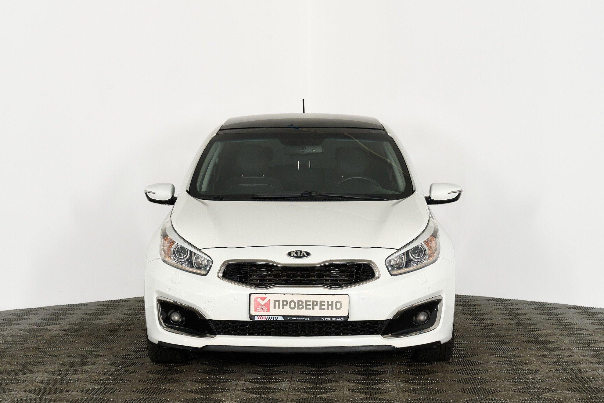Kia Ceed 2017, белый
