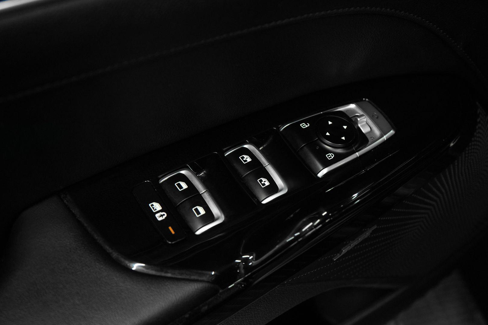 Kia K5 2022, черный