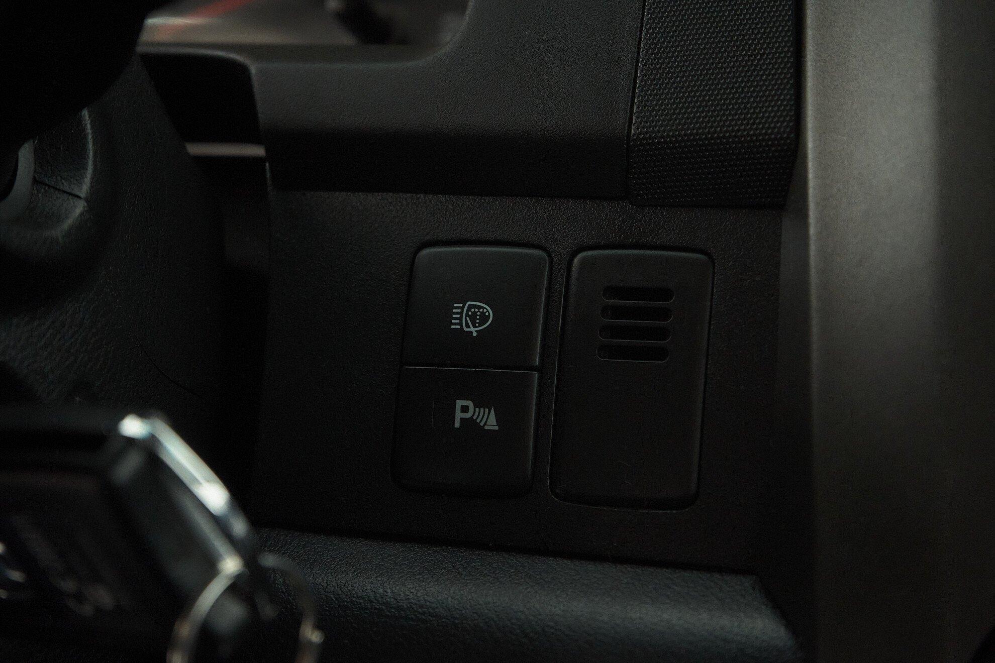 Honda CR-V 2011, серый