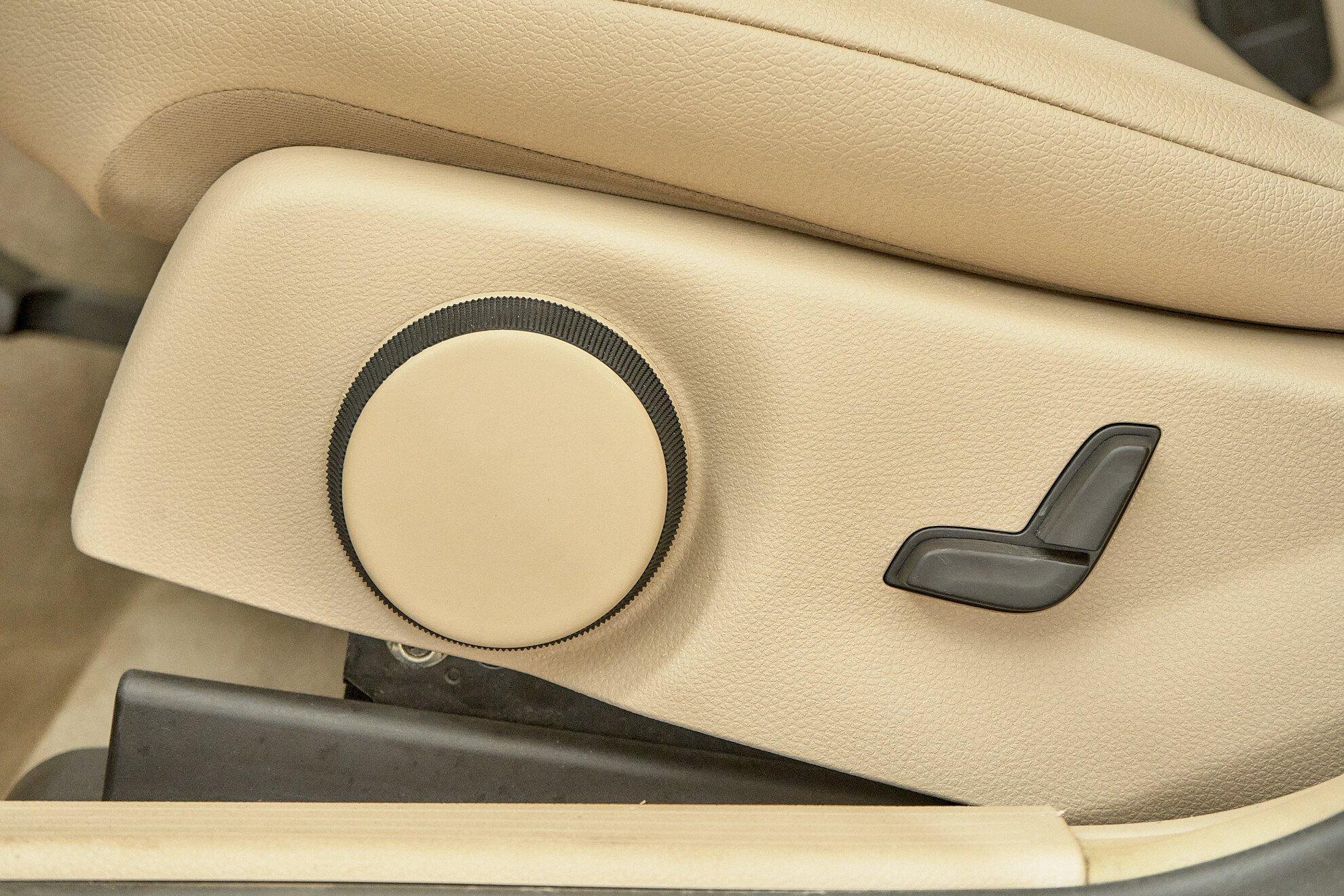 Mercedes-Benz GLK-Класс 2010, белый