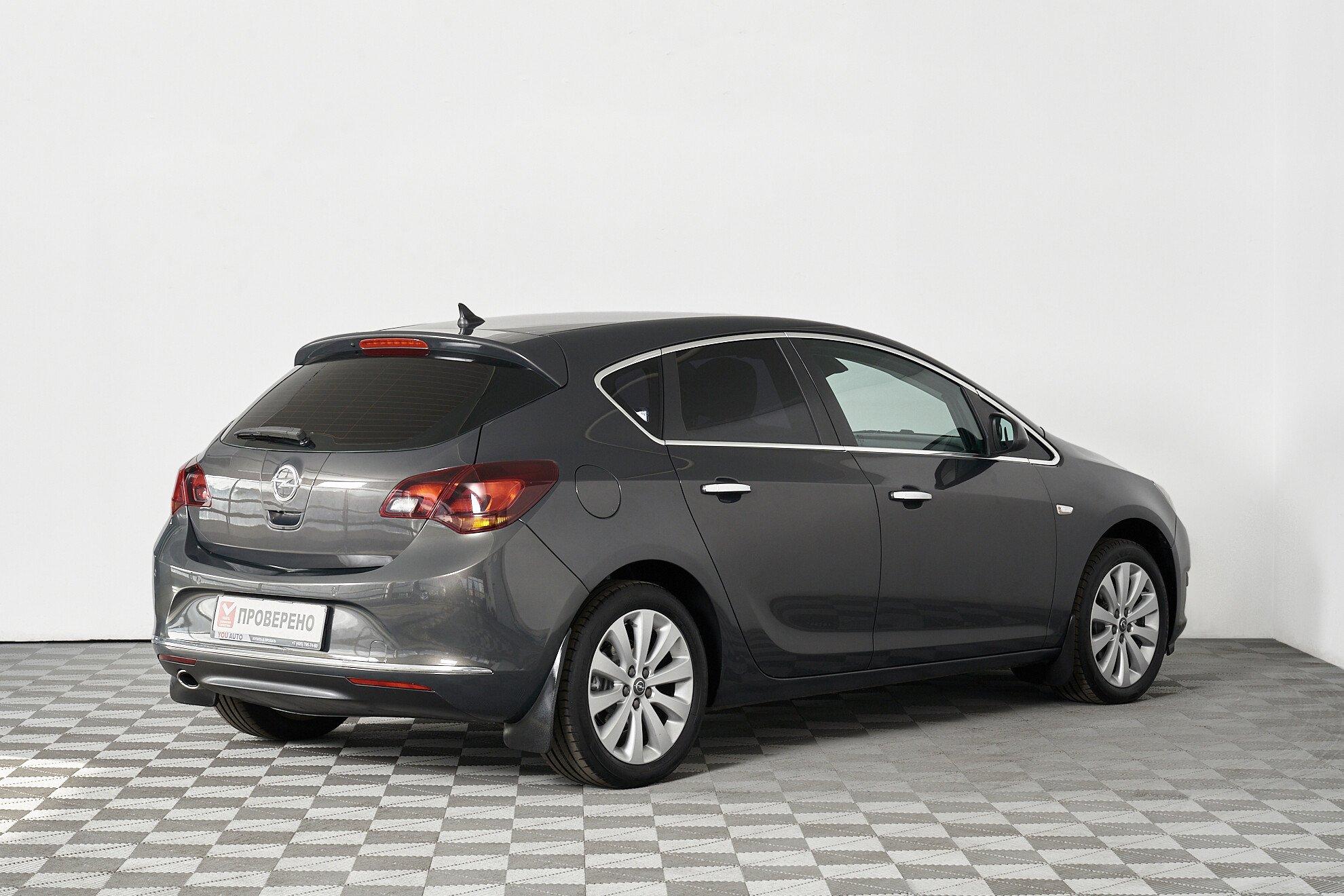 Opel Astra 2013, серый