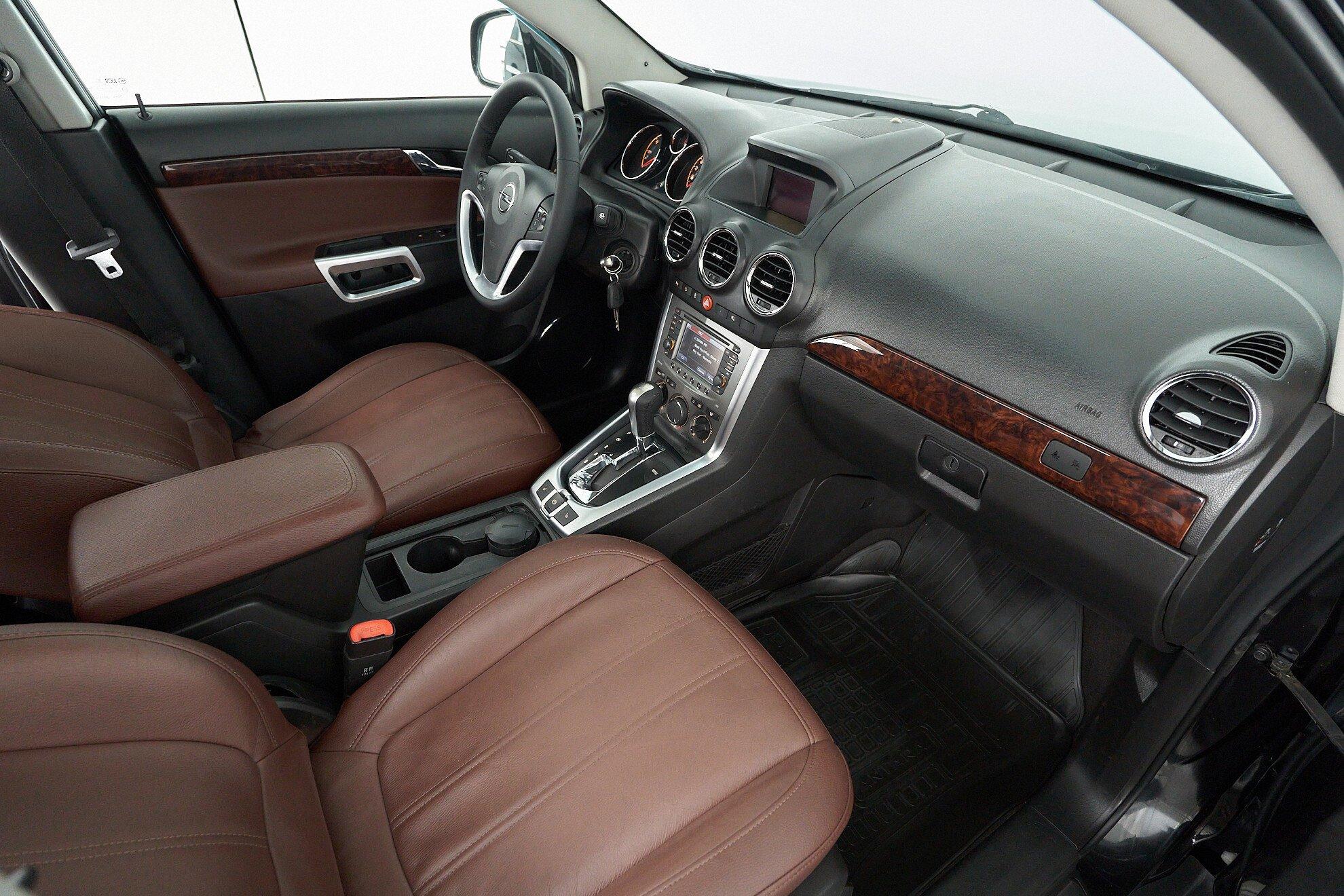 Opel Antara 2013, черный
