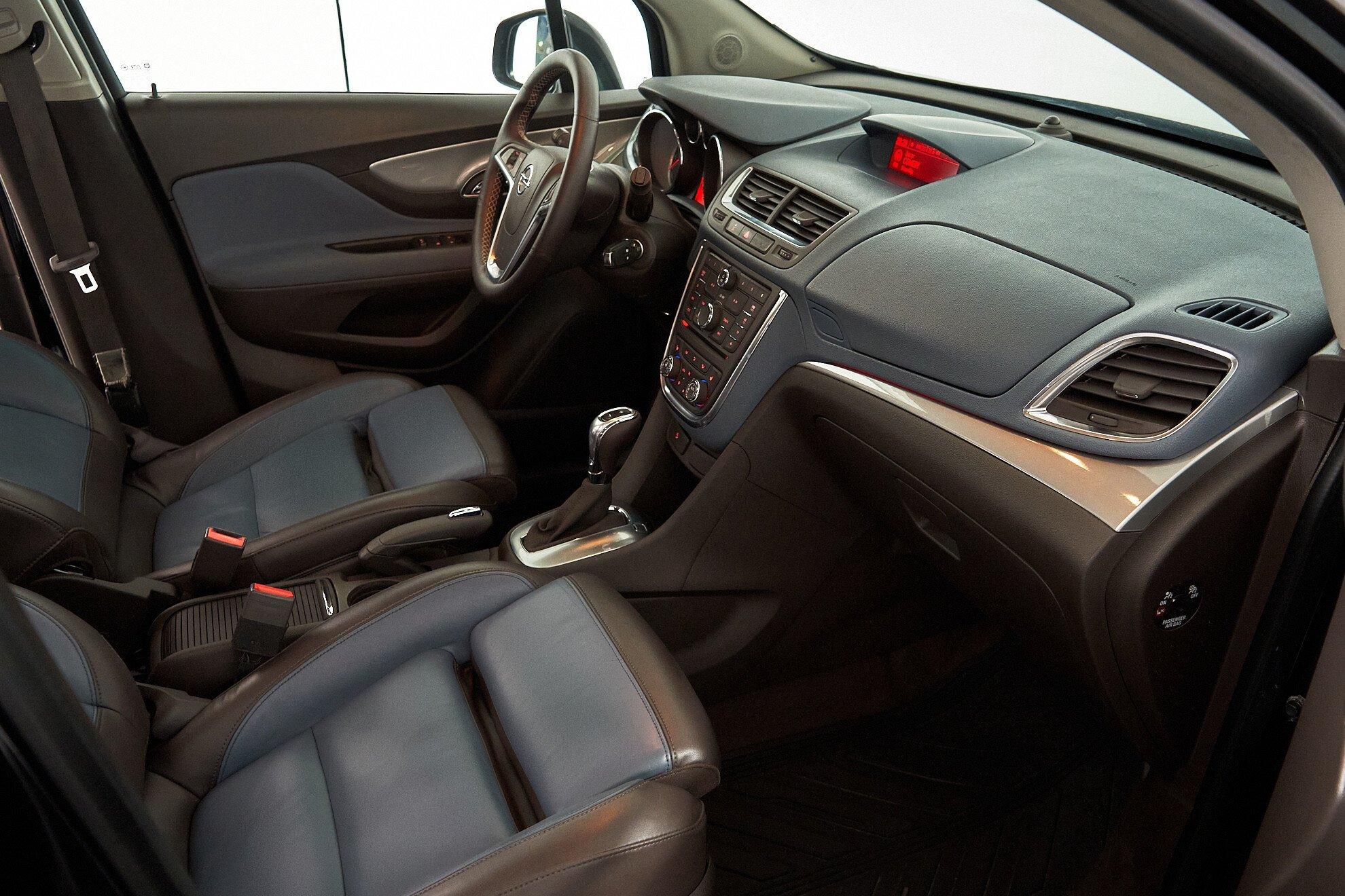 Opel Mokka 2012, черный