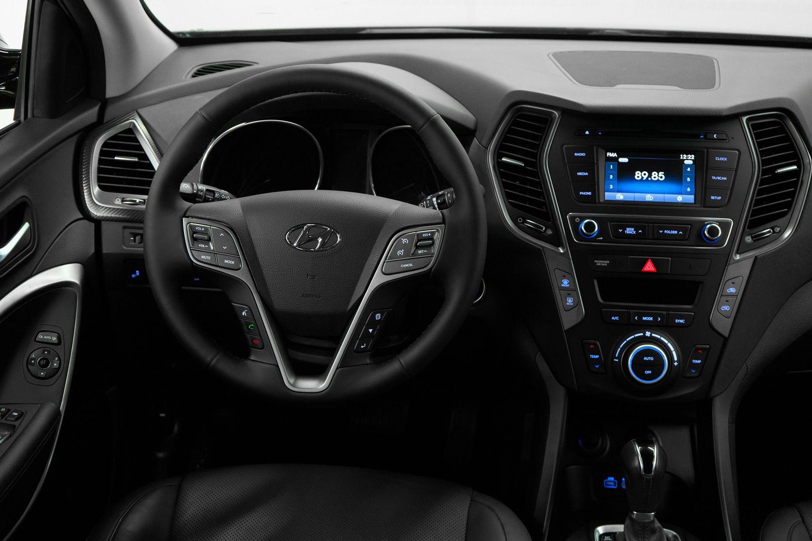 Hyundai Santa Fe 2017, коричневый