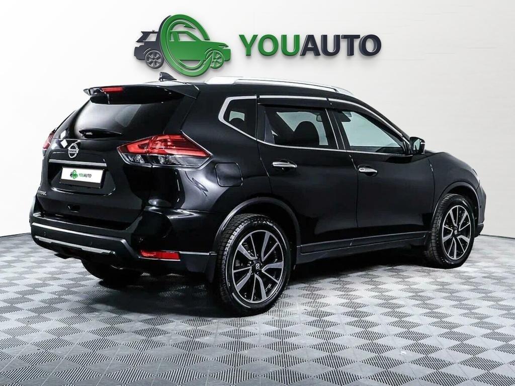 Nissan X-Trail 2021, черный
