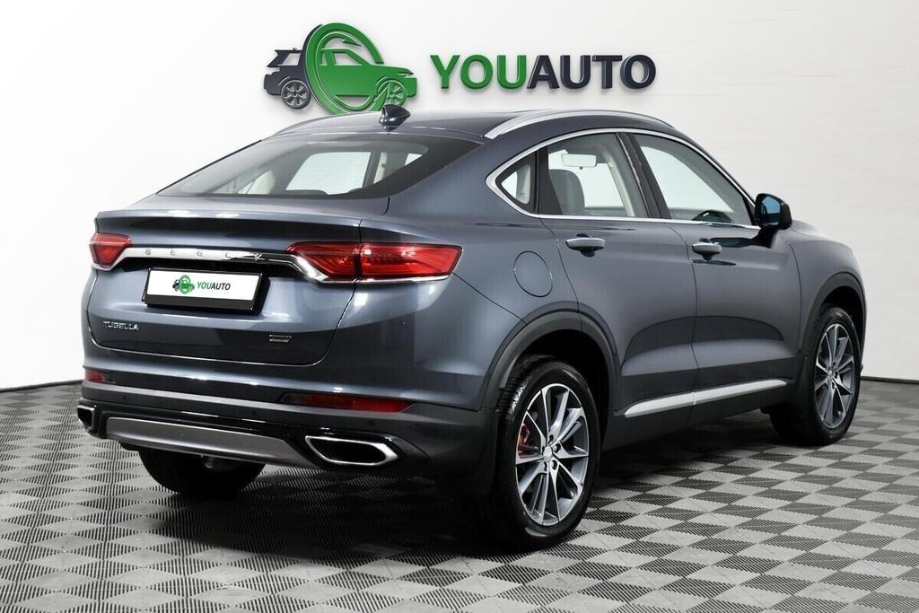 Geely Tugella 2022, серый
