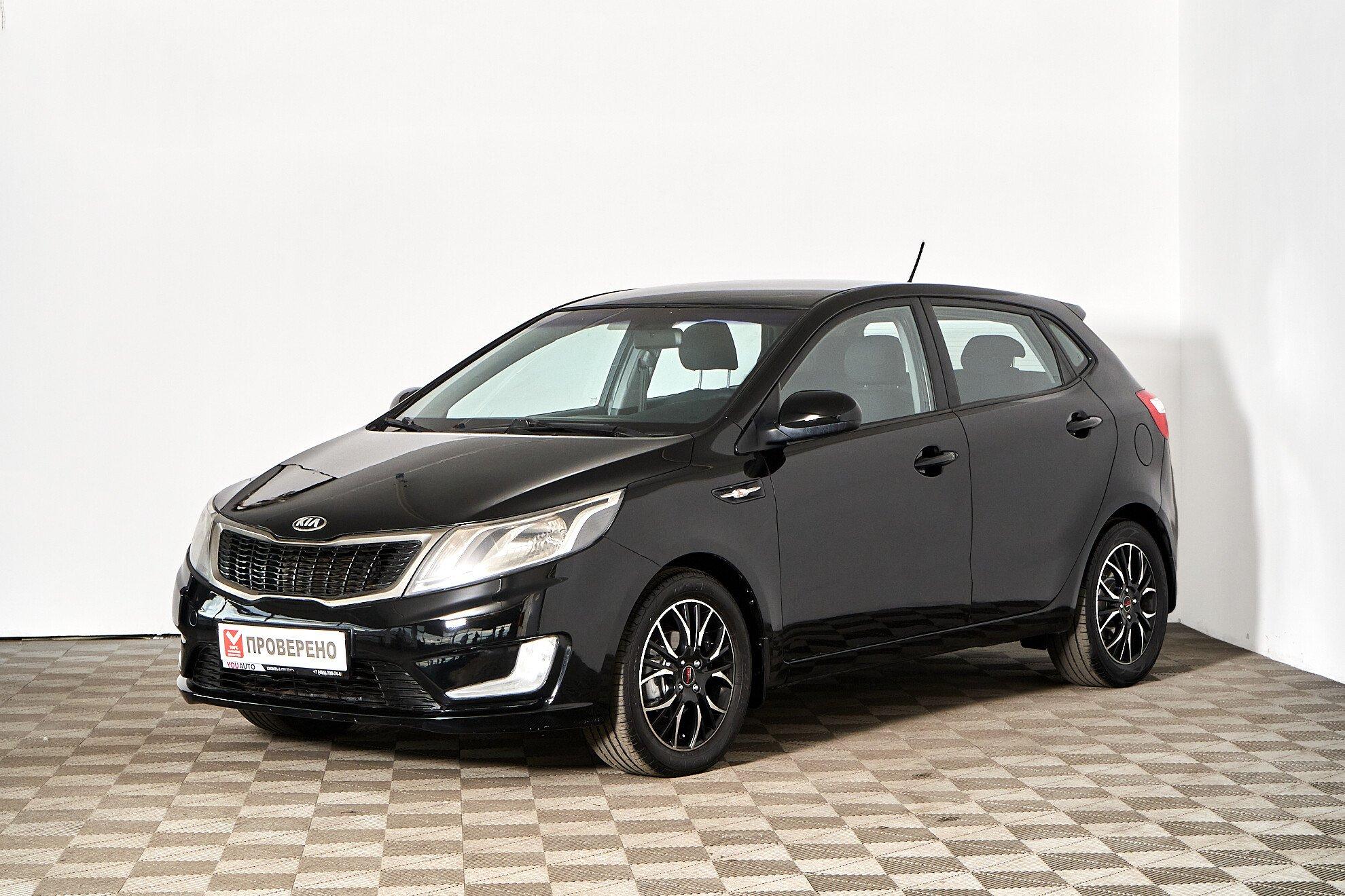 Kia Rio 2013, черный