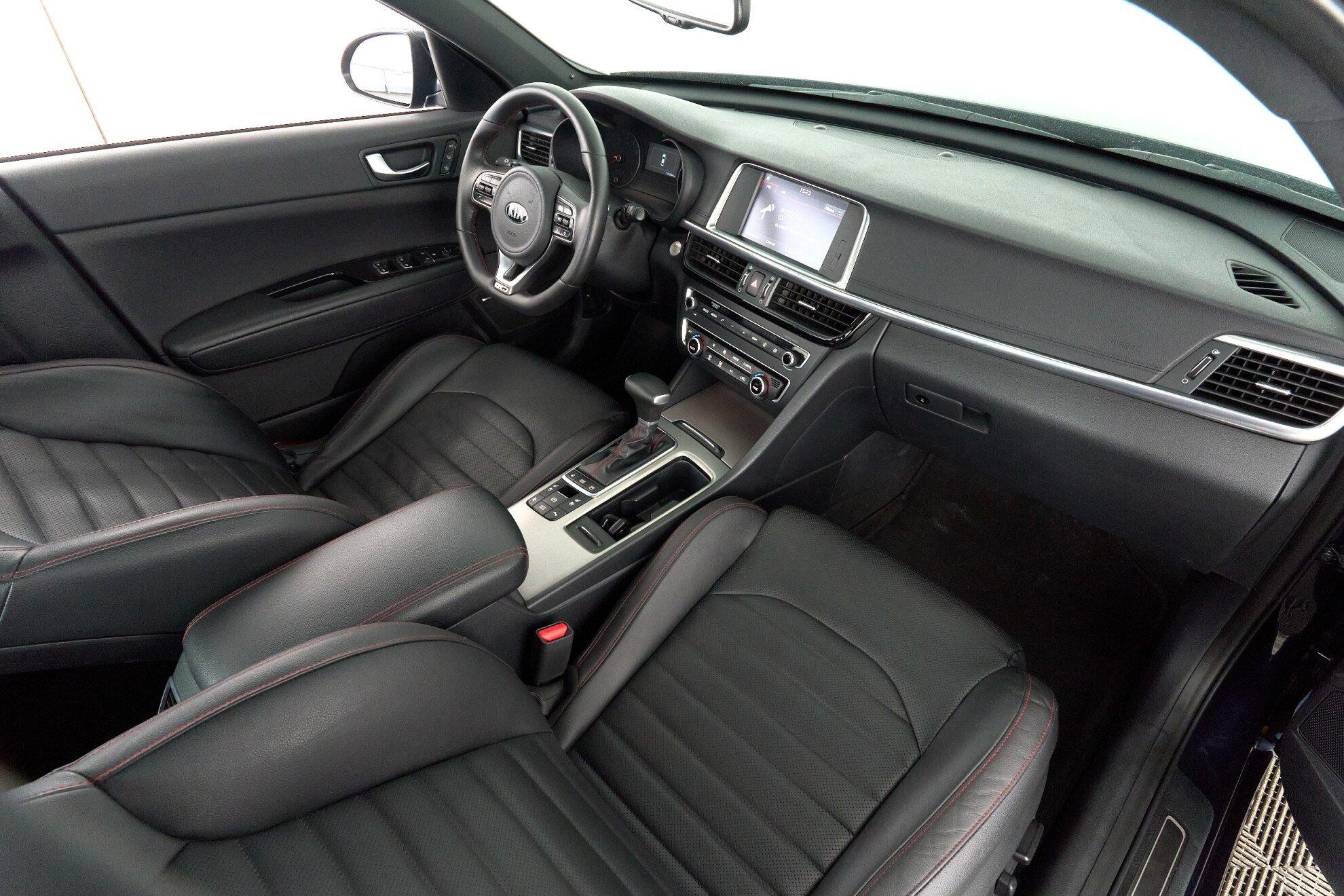Kia Optima 2018, синий