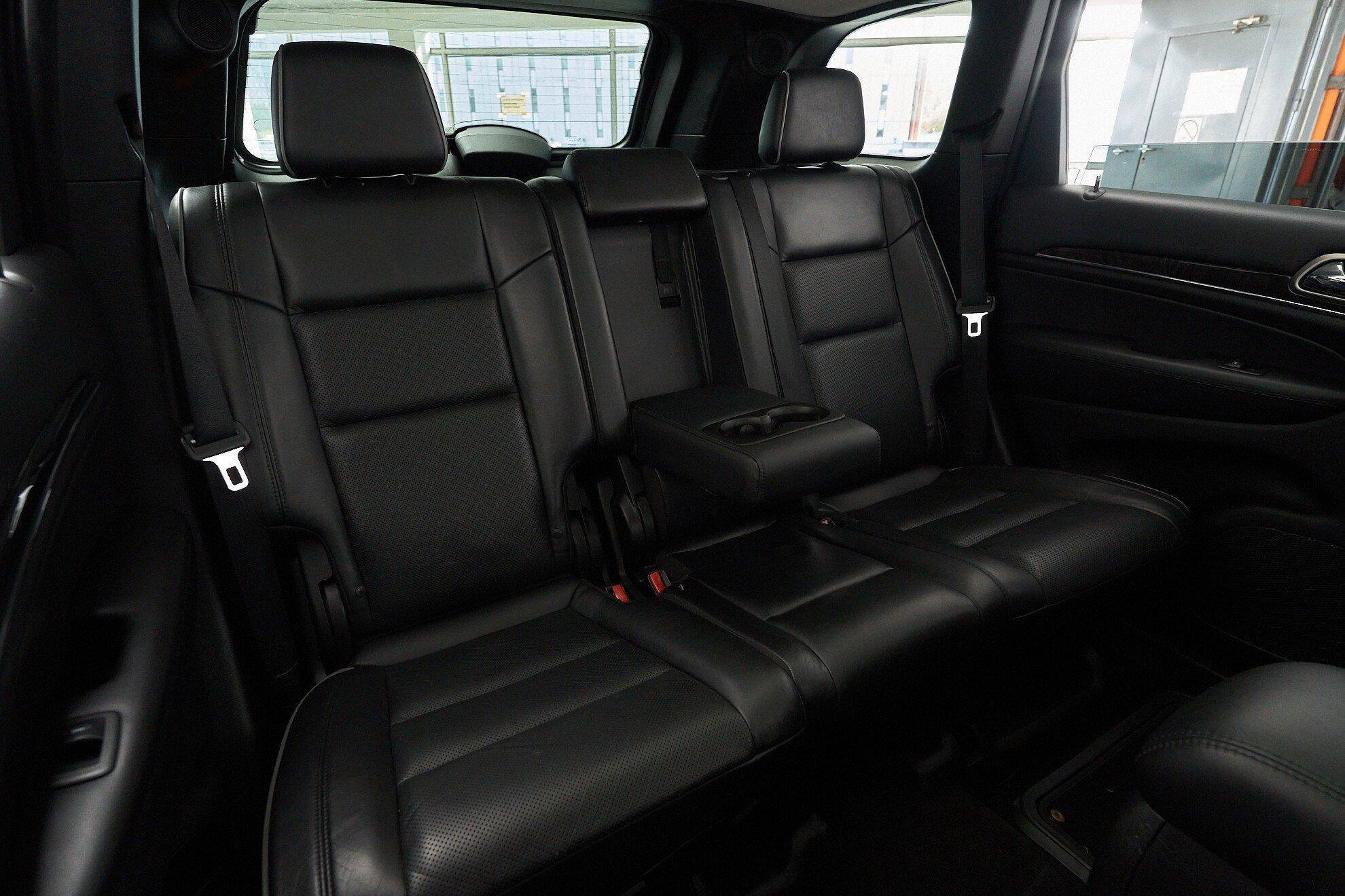 Jeep Grand Cherokee 2011, серый