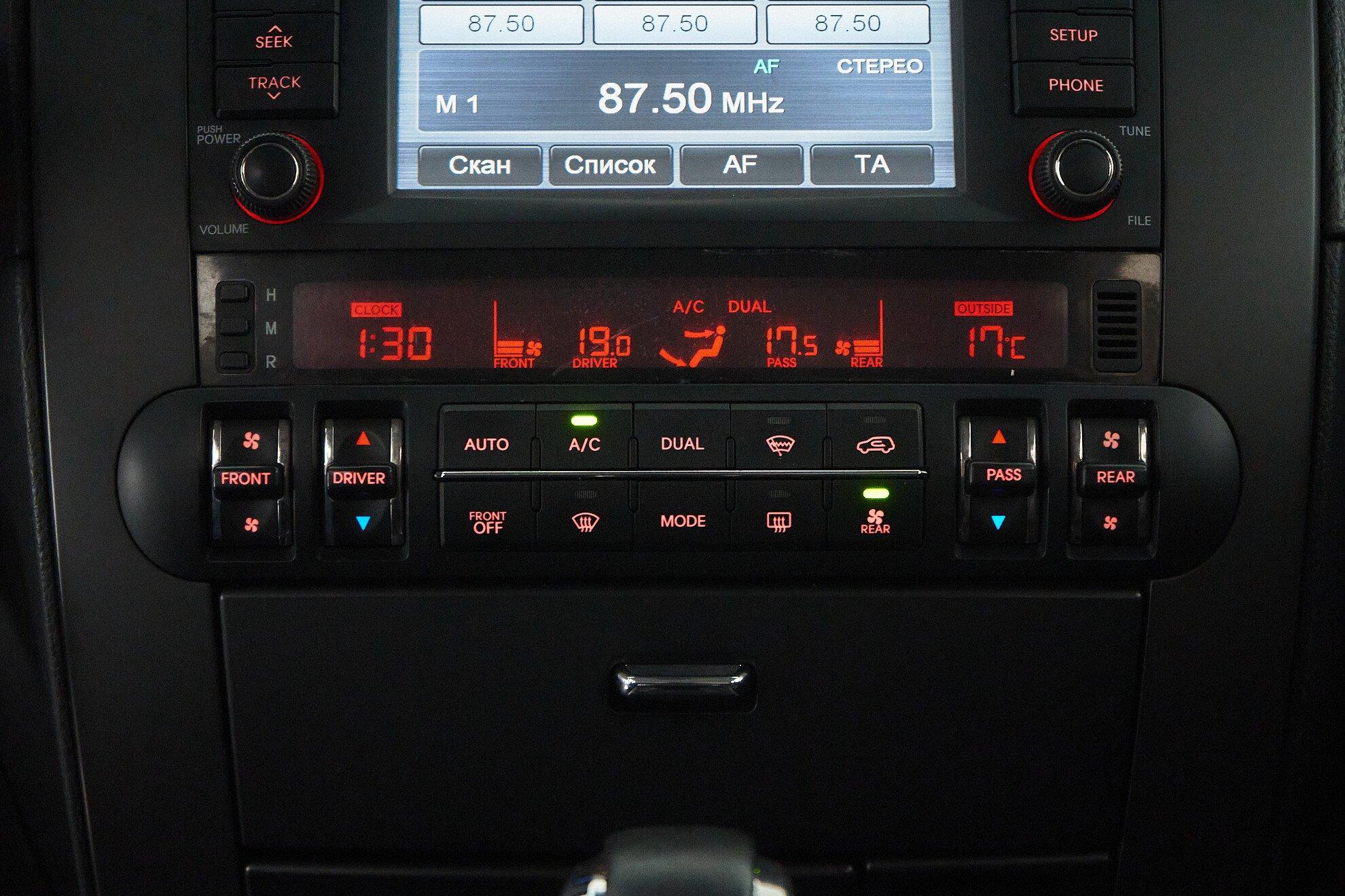 Kia Mohave 2010, бежевый
