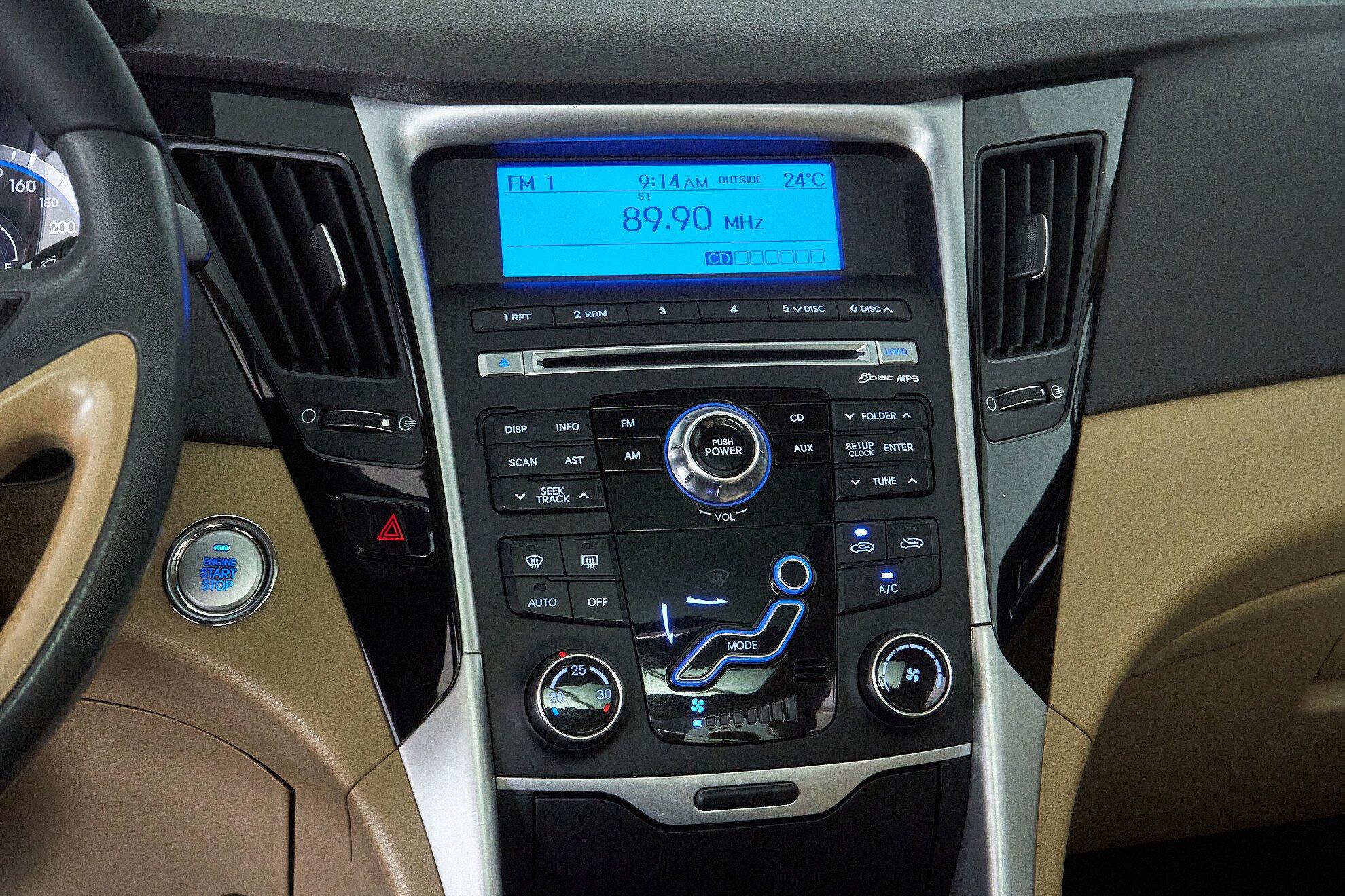 Hyundai Sonata 2012, черный