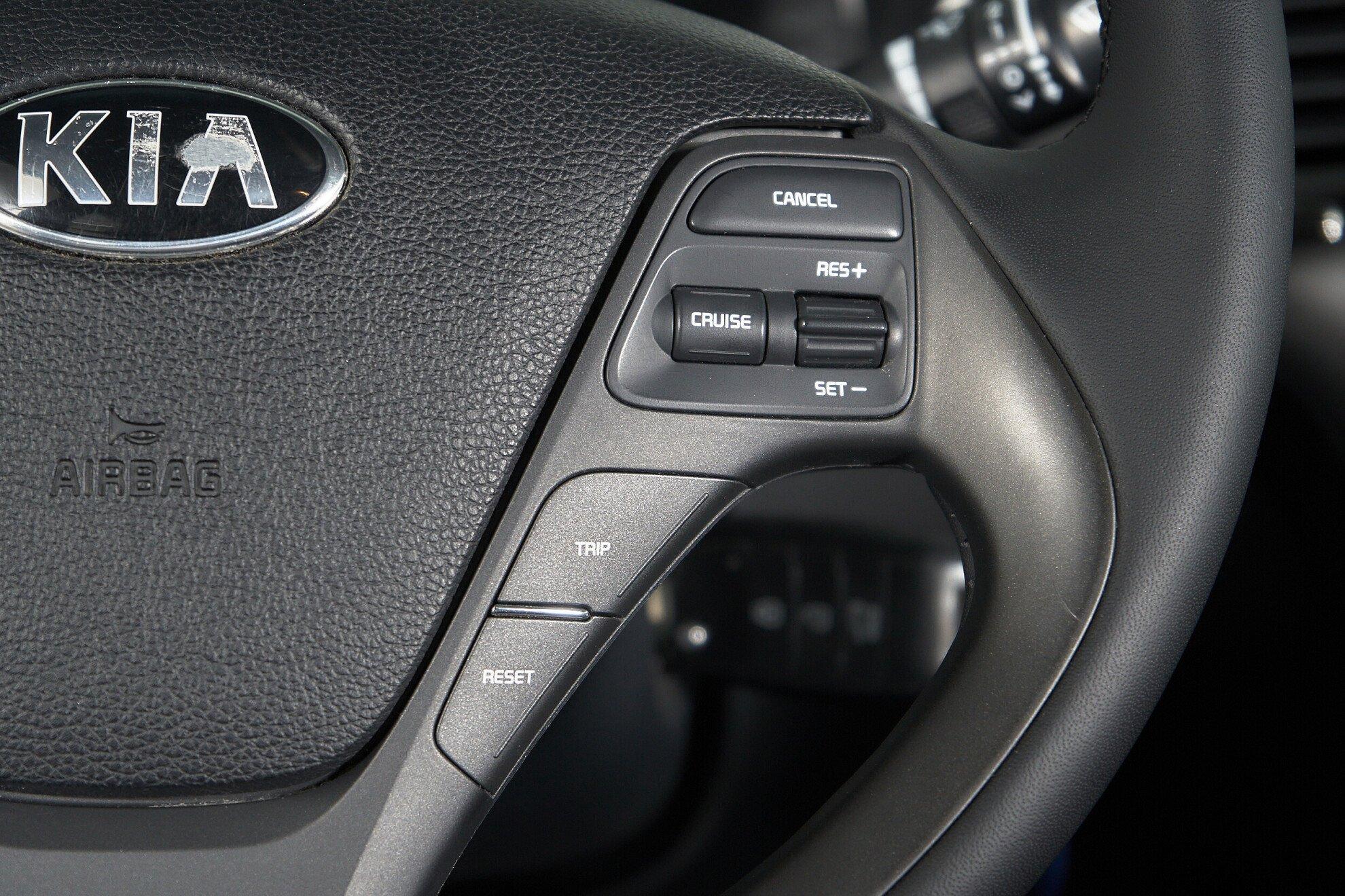 Kia Cerato 2015, черный